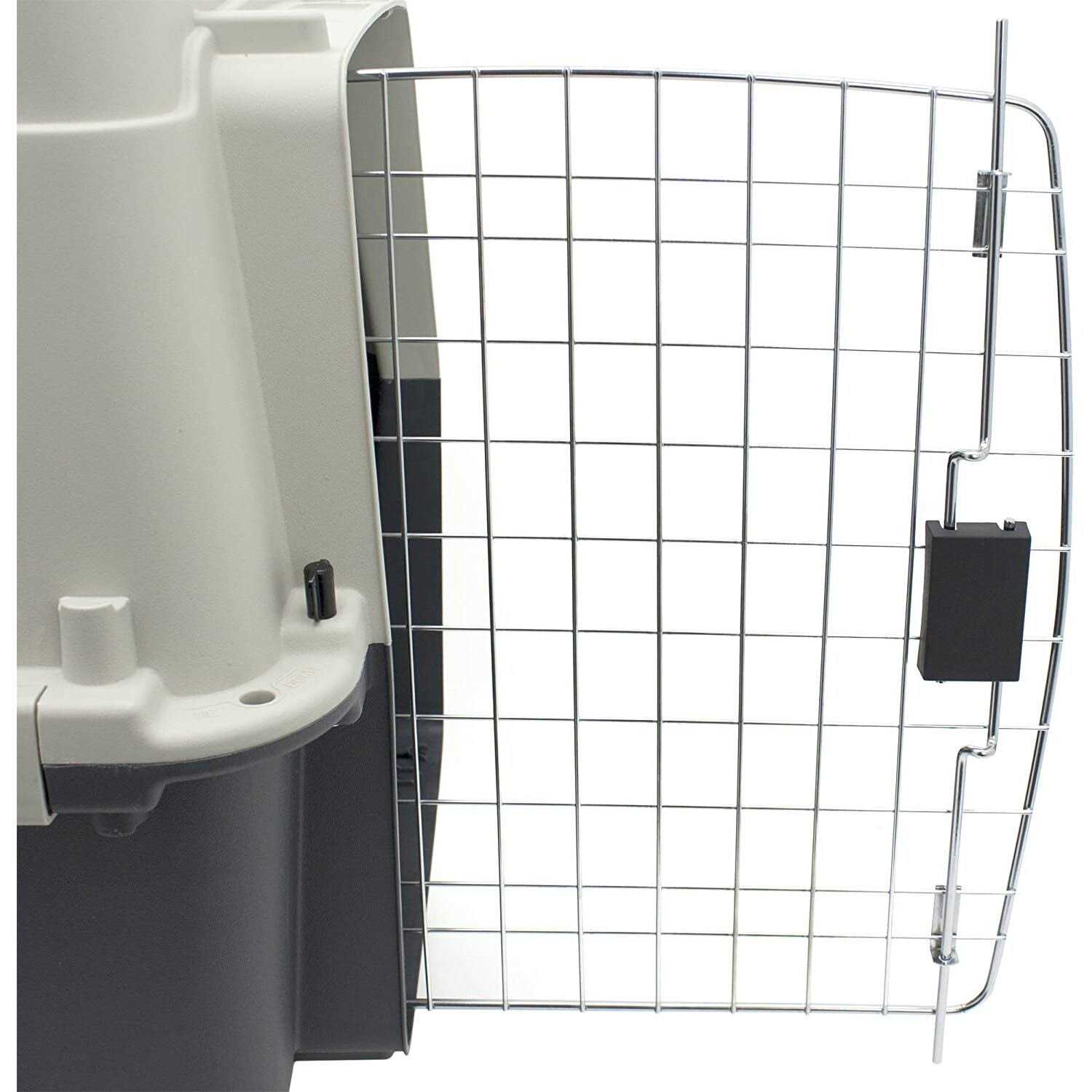 Sportpet Designs Plastic Kennels Rolling Plastic Wire Door Travel Dog Crate