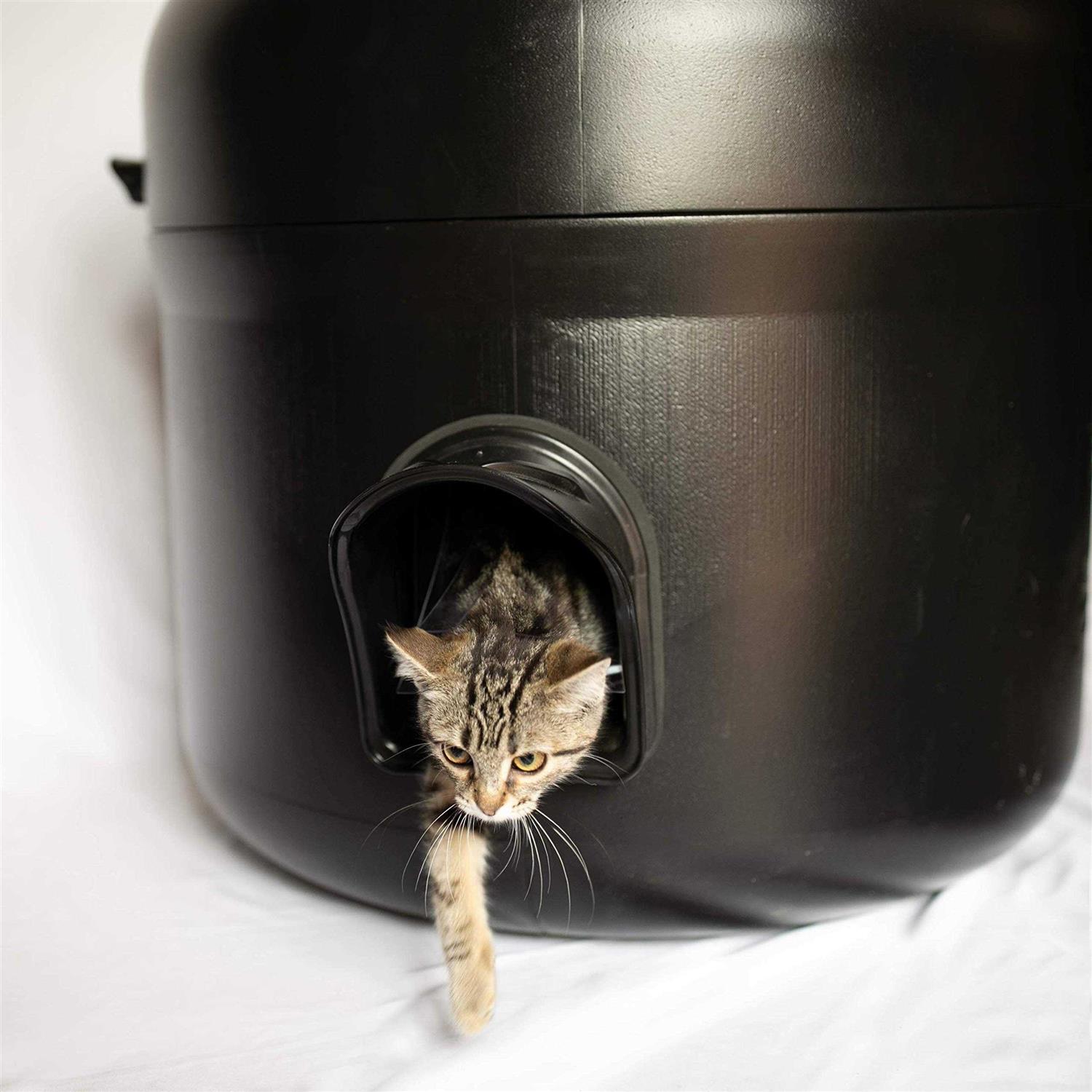 Keg A Tube & Kitty Tube LLC The Kitty Tube-Durable Outdoor Ultra Insulated Cat House with Pillow