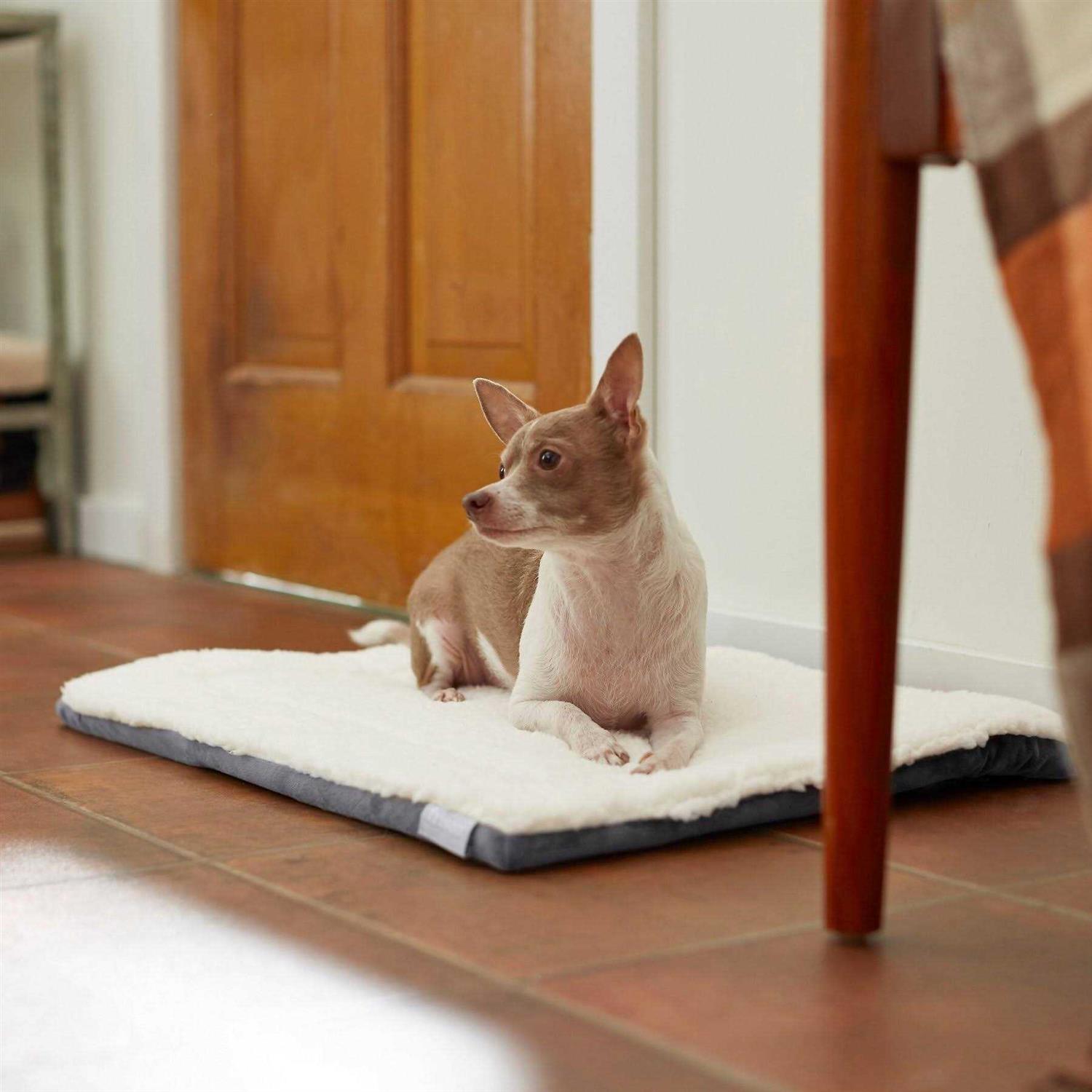 Frisco Self-Warming Reversible Cat & Dog Mat