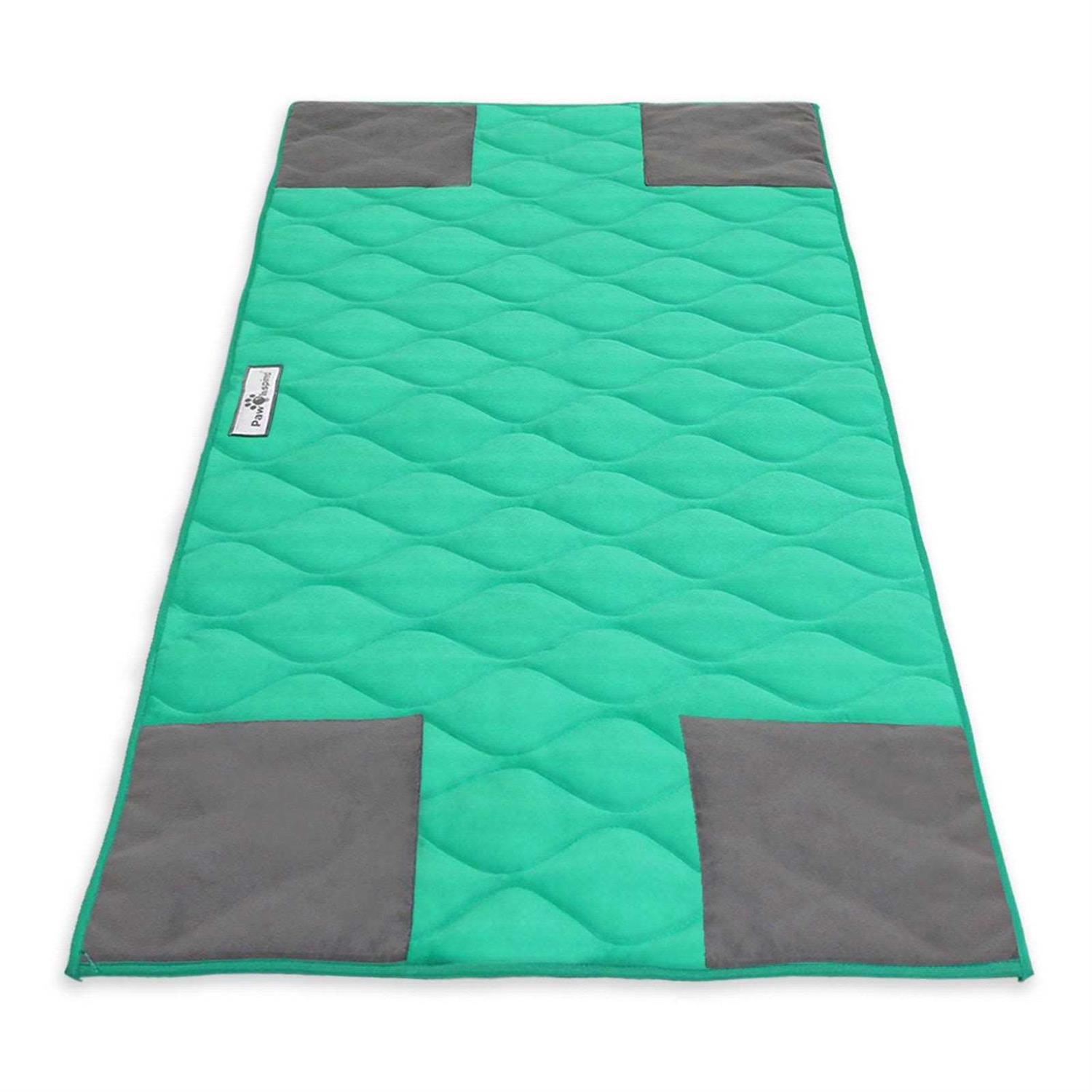 Paw Inspired PopCorner Washable Fleece Guinea Pig Cage Liners & Bedding