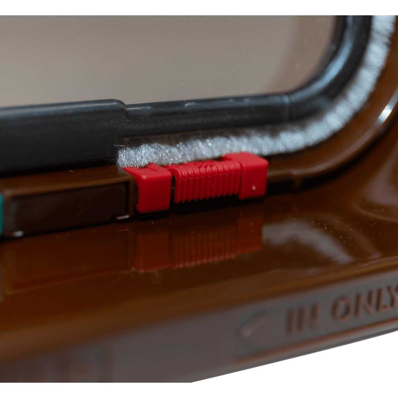 Cat Mate 4 Way Locking Cat Flap with Door Liner