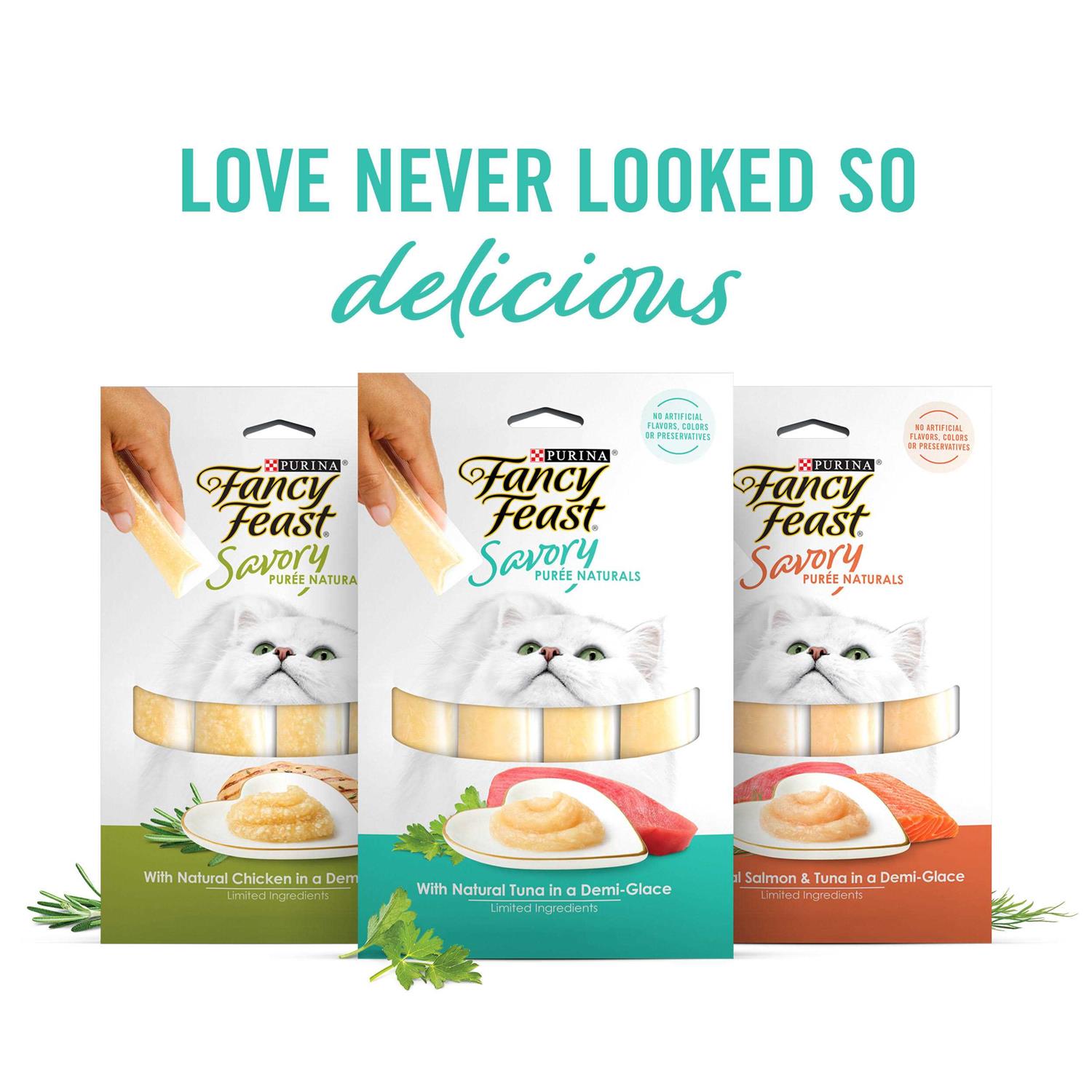 Fancy Feast Squeezable Cat Treats Tube Savory Puree Naturals With Natural Tuna in a Demi-Glace