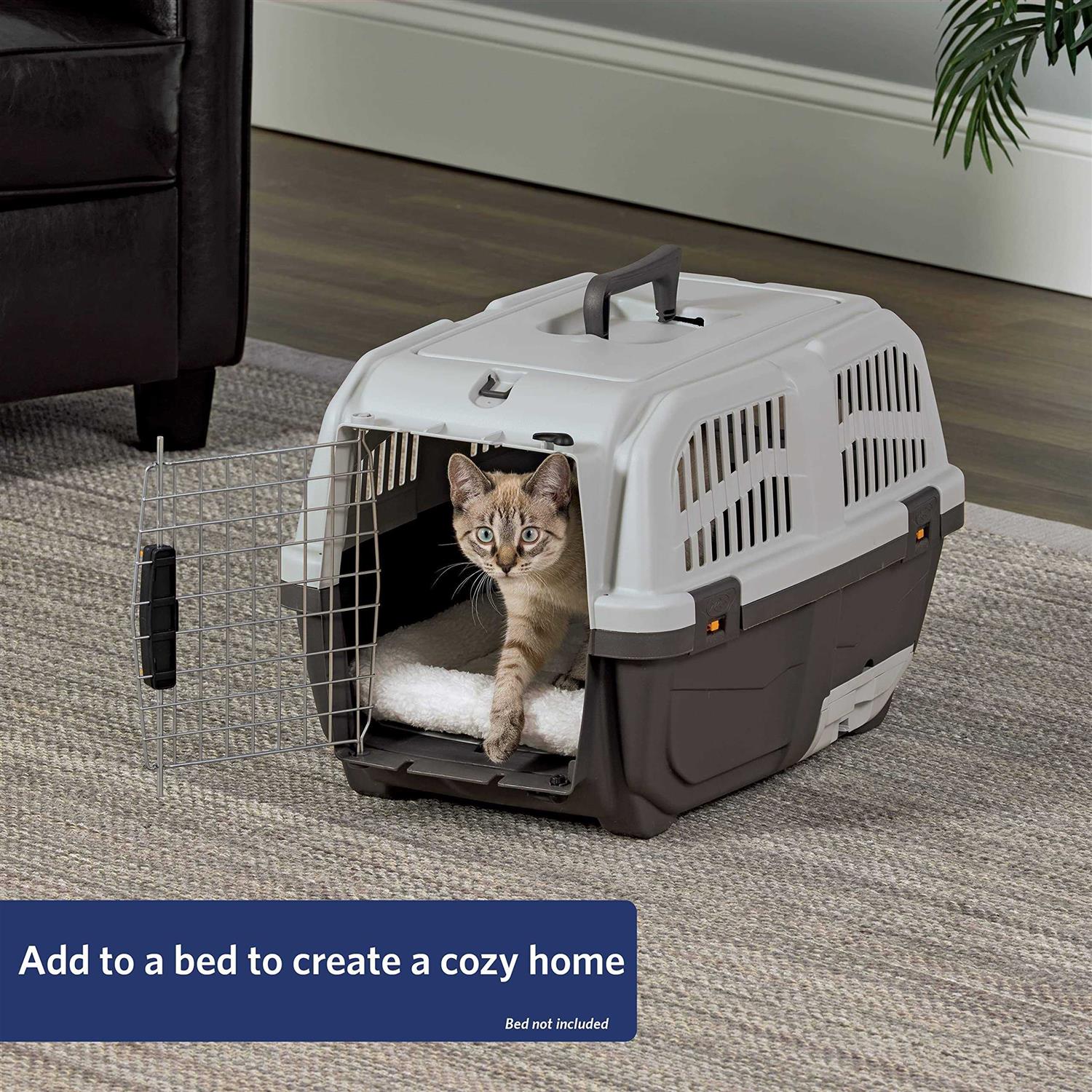 Midwest Homes for Pets Skudo 24” Plastic Cat Carrier with Integrated Litter Pan