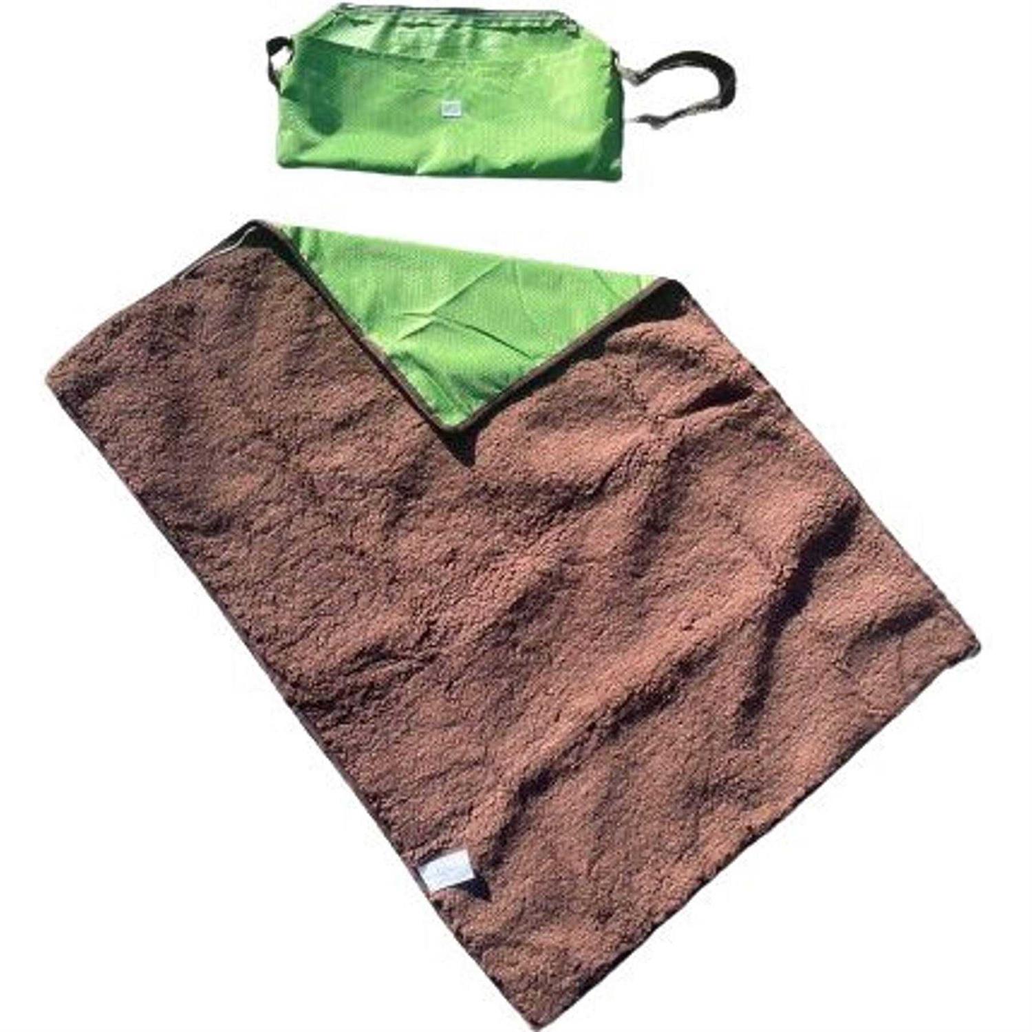 EYS Outdoor Foldable Easy Carry Waterproof Dog Mat
