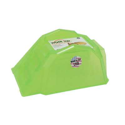 JW Pet Walk Up Barn Small