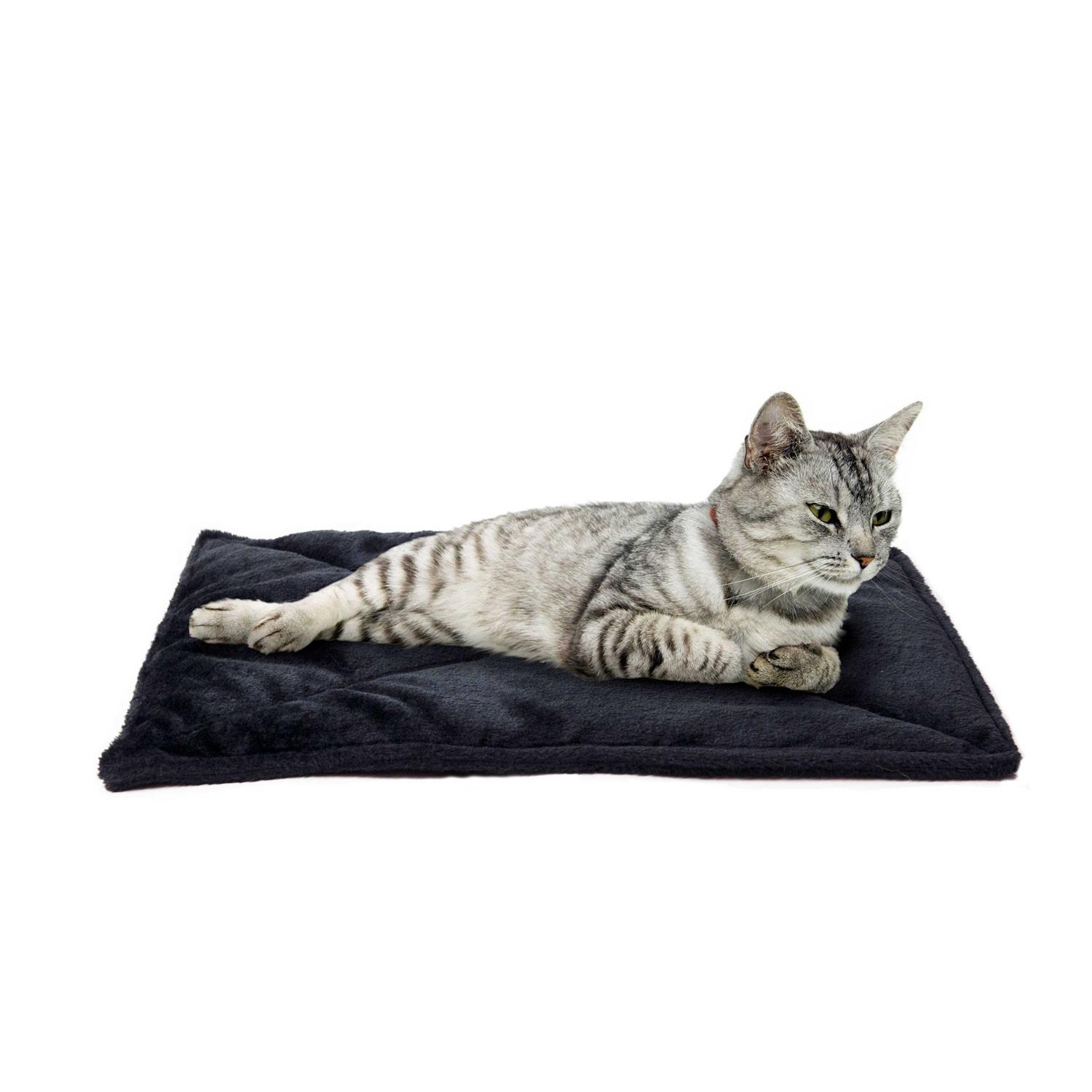 FurHaven ThermaNAP Faux Fur Self-Warming Pet Bed Mat
