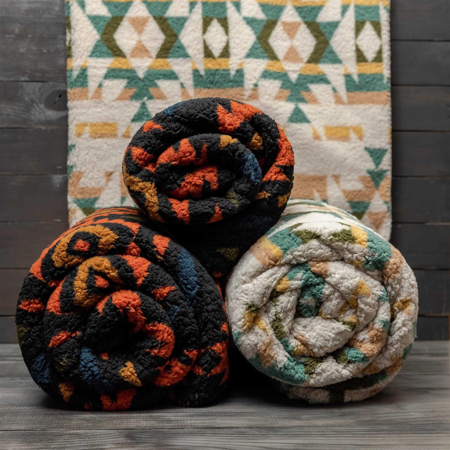 Wilderdog Sherpa Fleece Waterproof Blanket