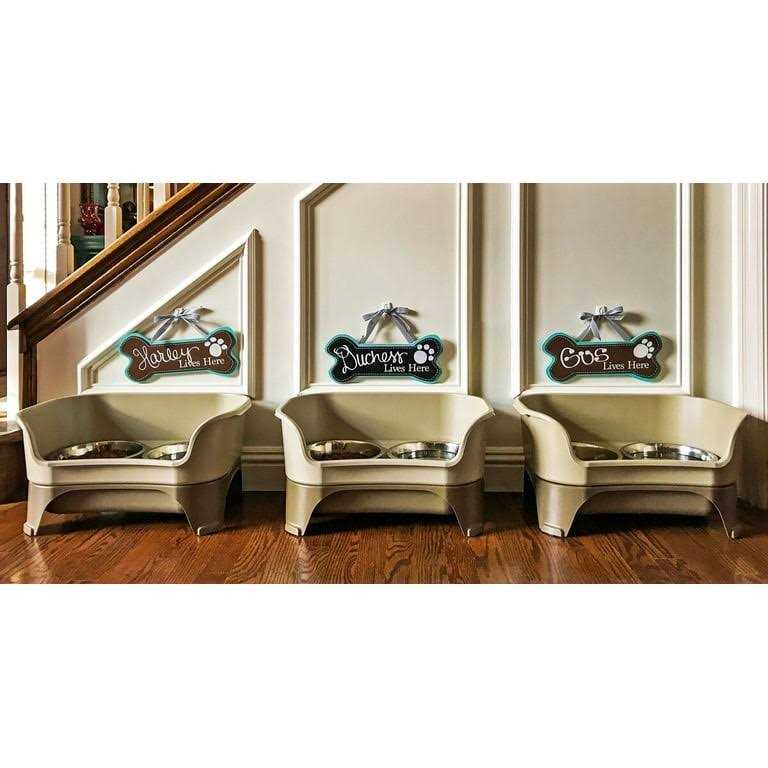 Neater Feeder Deluxe with Leg Extensions