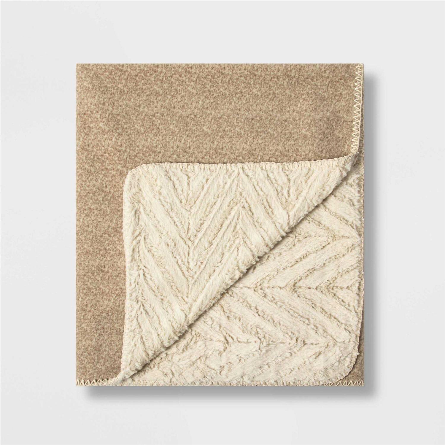 Boots & Barkley Dog Blanket Heather Fleece