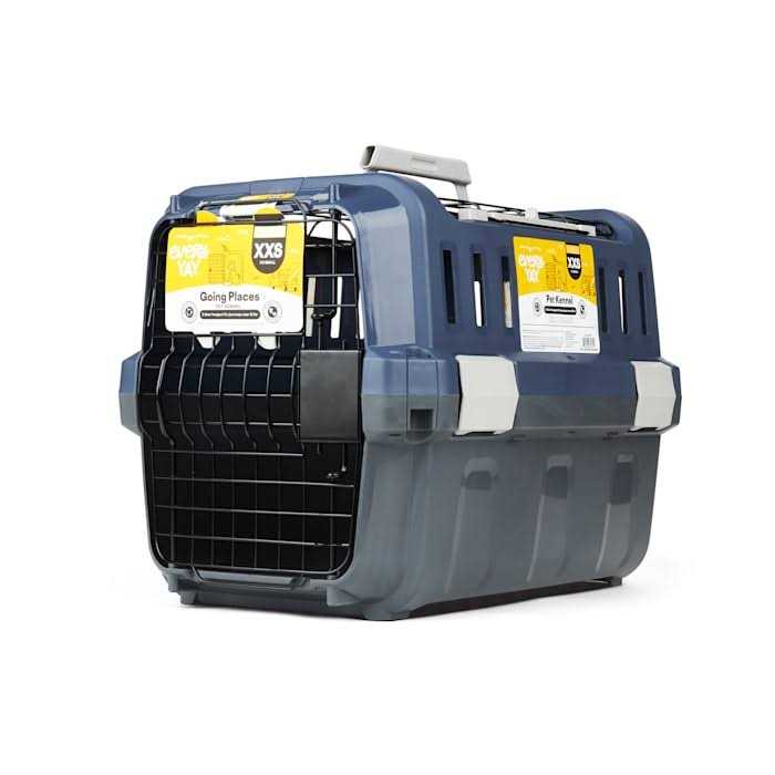 EveryYay Going Places Grey 2-Door Pet Kennel