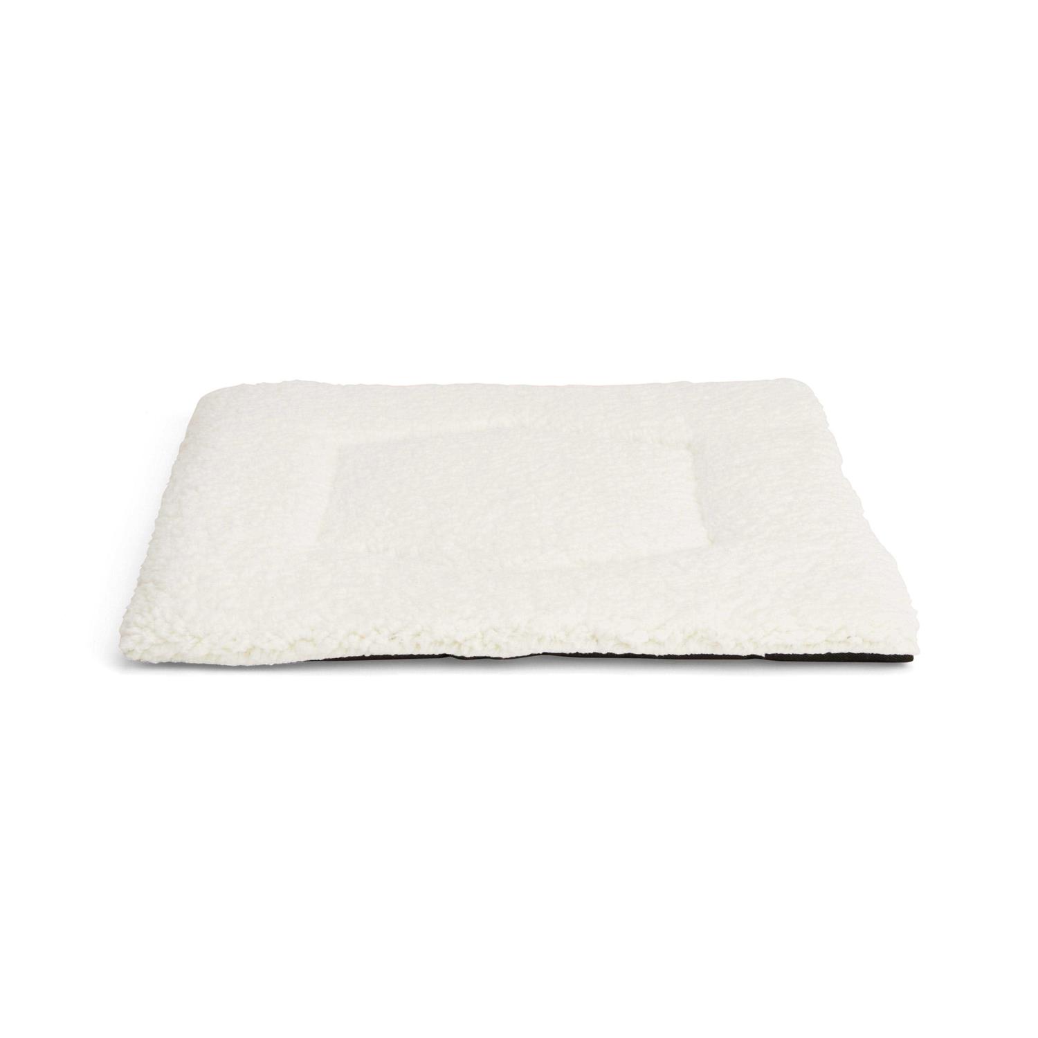 EveryYay Cream Snooze Fest Cozy Cat Mat 18 L x 18 W x 0.5 H