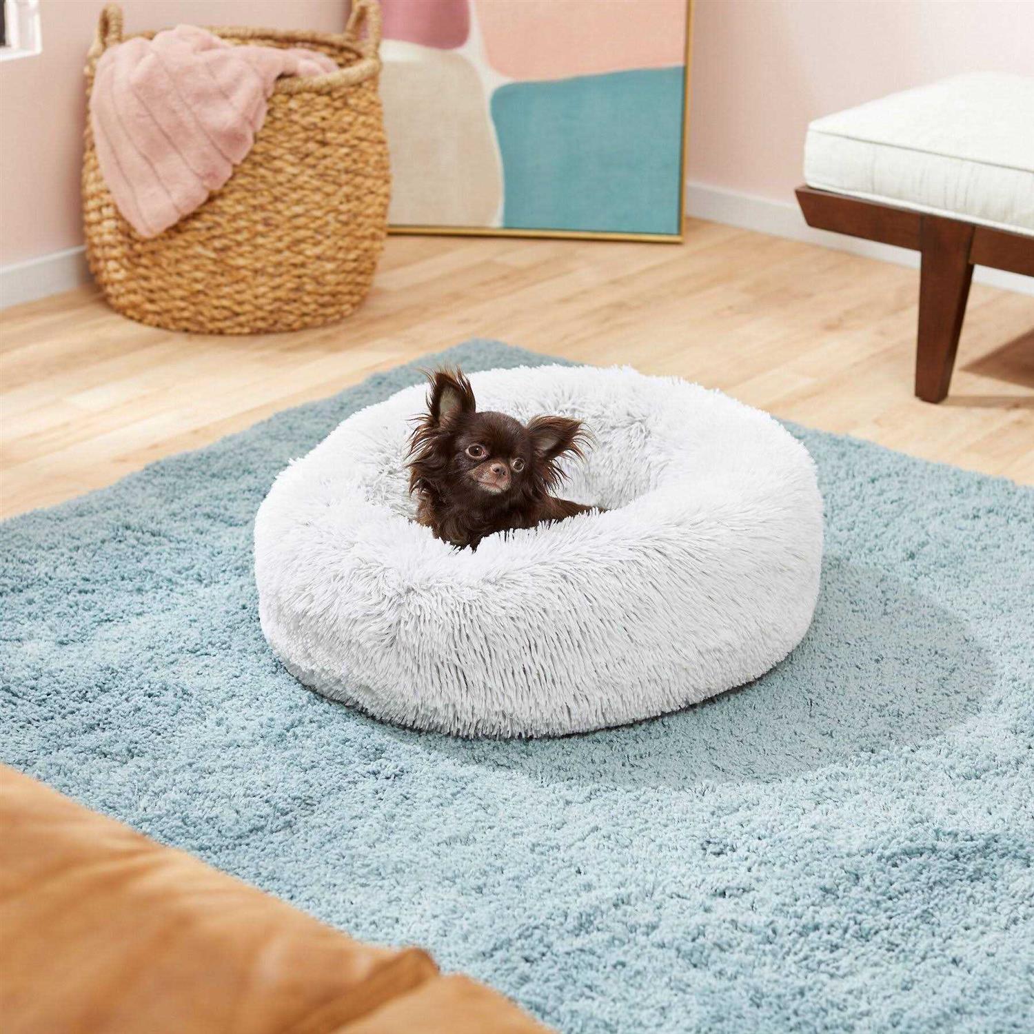 Frisco Eyelash Cat Dog Bolster Bed