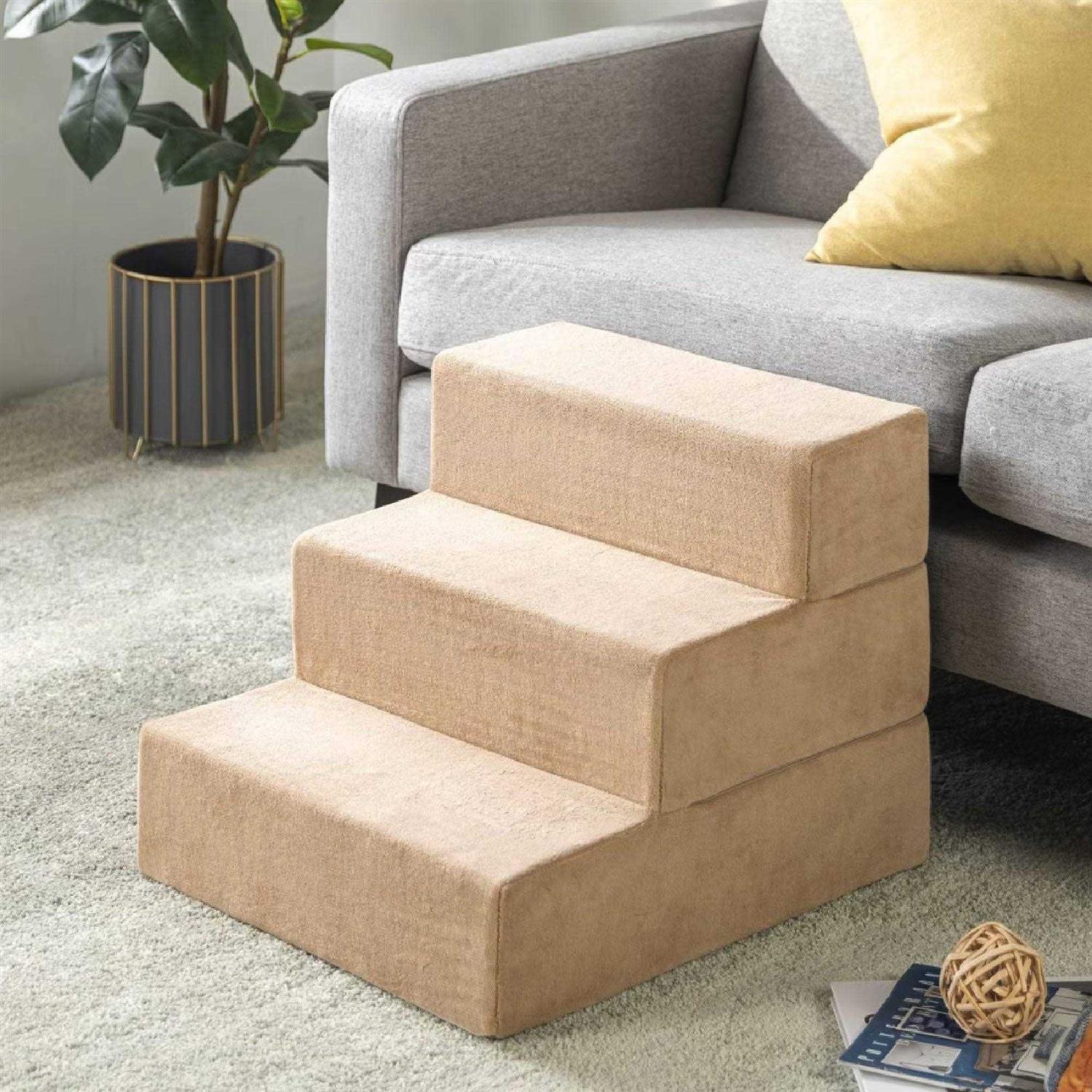 Zinus Foam 13”-24” Comfort Pet Stairs