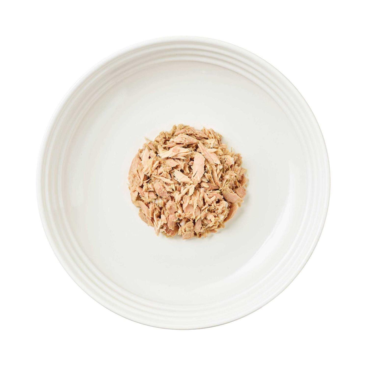 Reveal Grain Free Tuna Fillet Broth Wet Cat Food