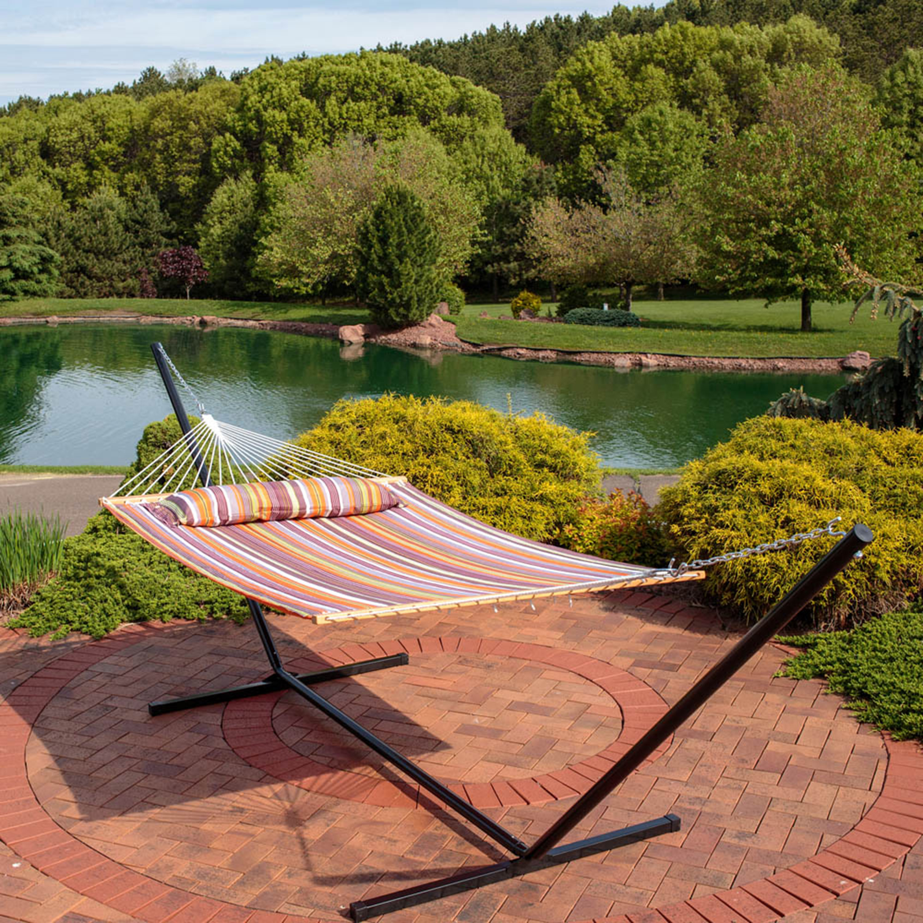 Sunnydaze 2-Person Freestanding Quilted Fabric Hammock with 15' Stand - Canyon Sunset
