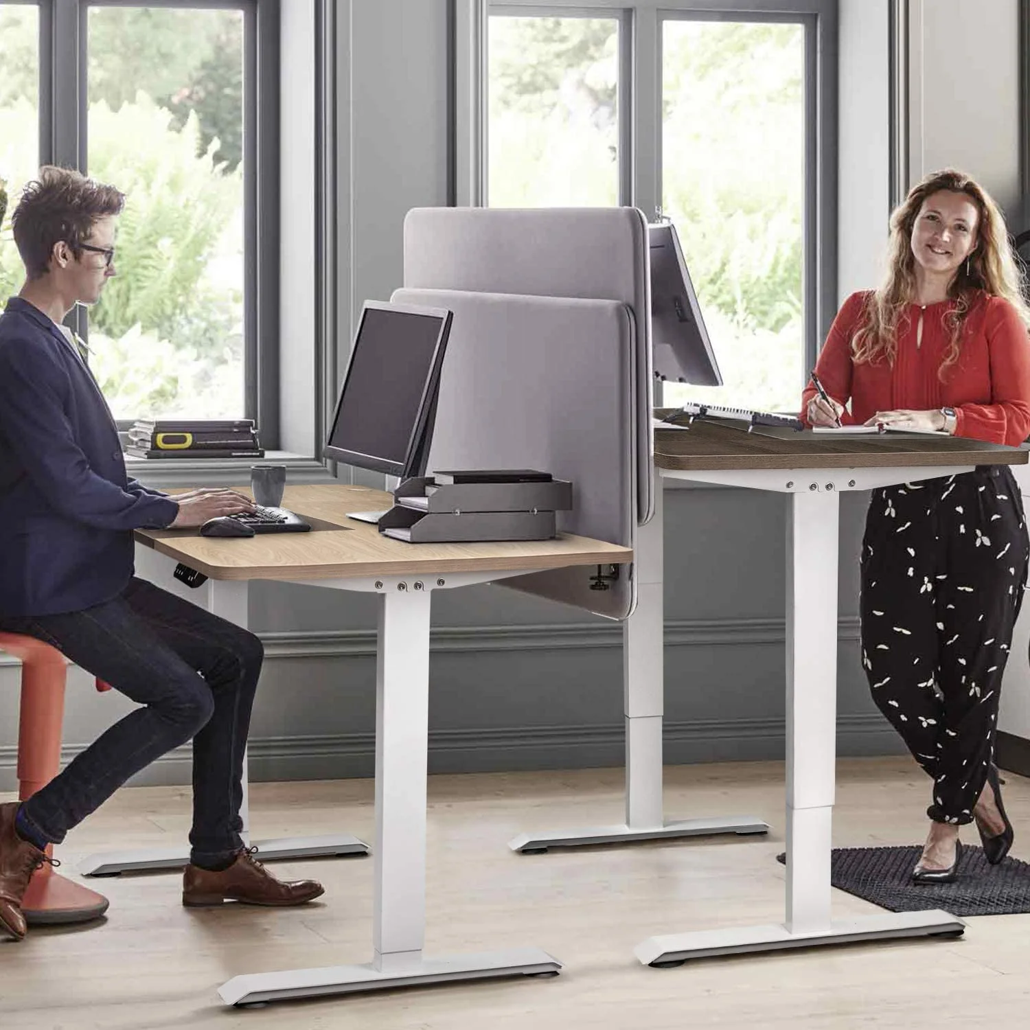 Vineego Electric Standing Desk Height Adjustable Office Desk with 55” x 27.5” Tabletop Home Office Workstation, Walnut Finish