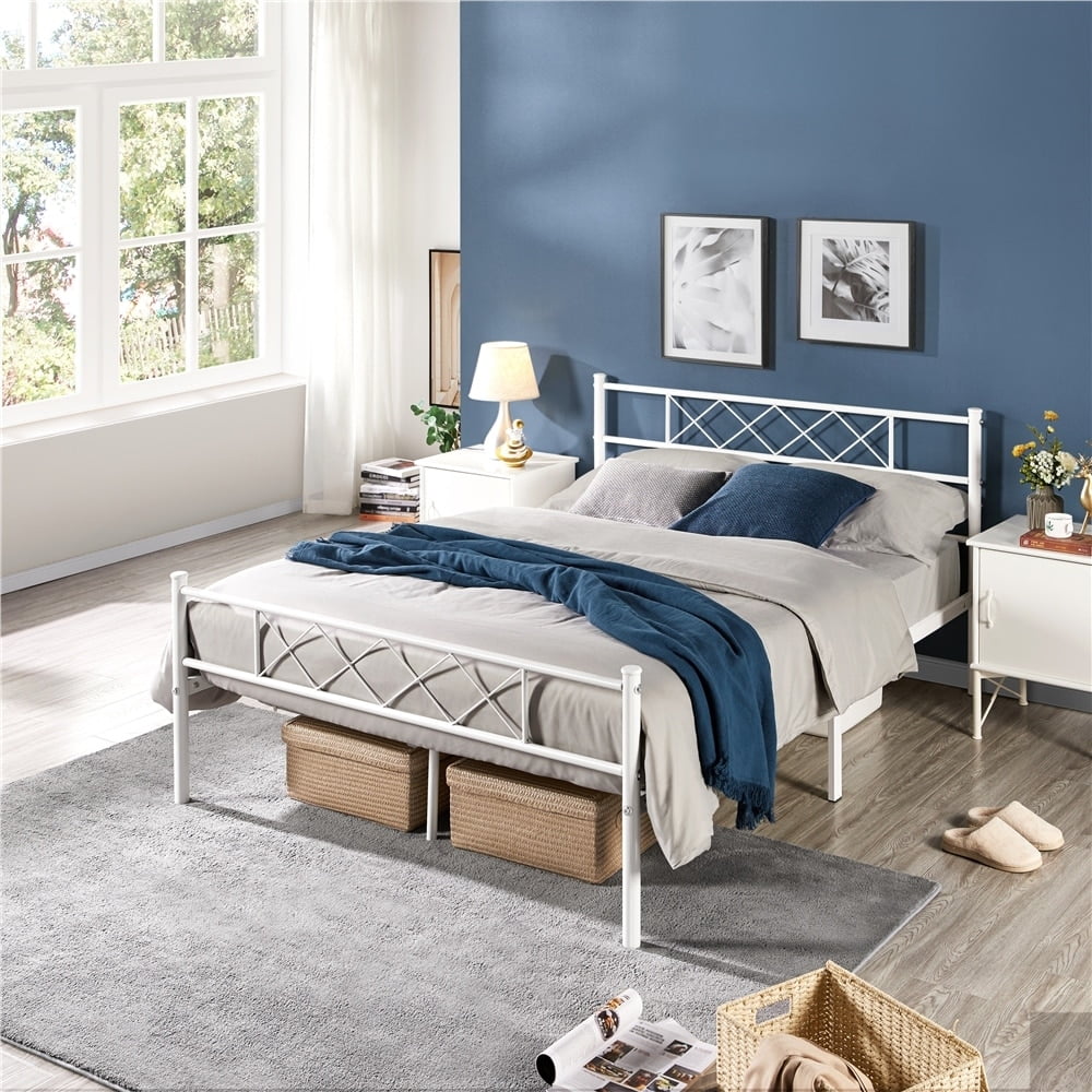 Yaheetech Metal Bed Frame Mattress Foundation with Slatted Bed Base 77.56