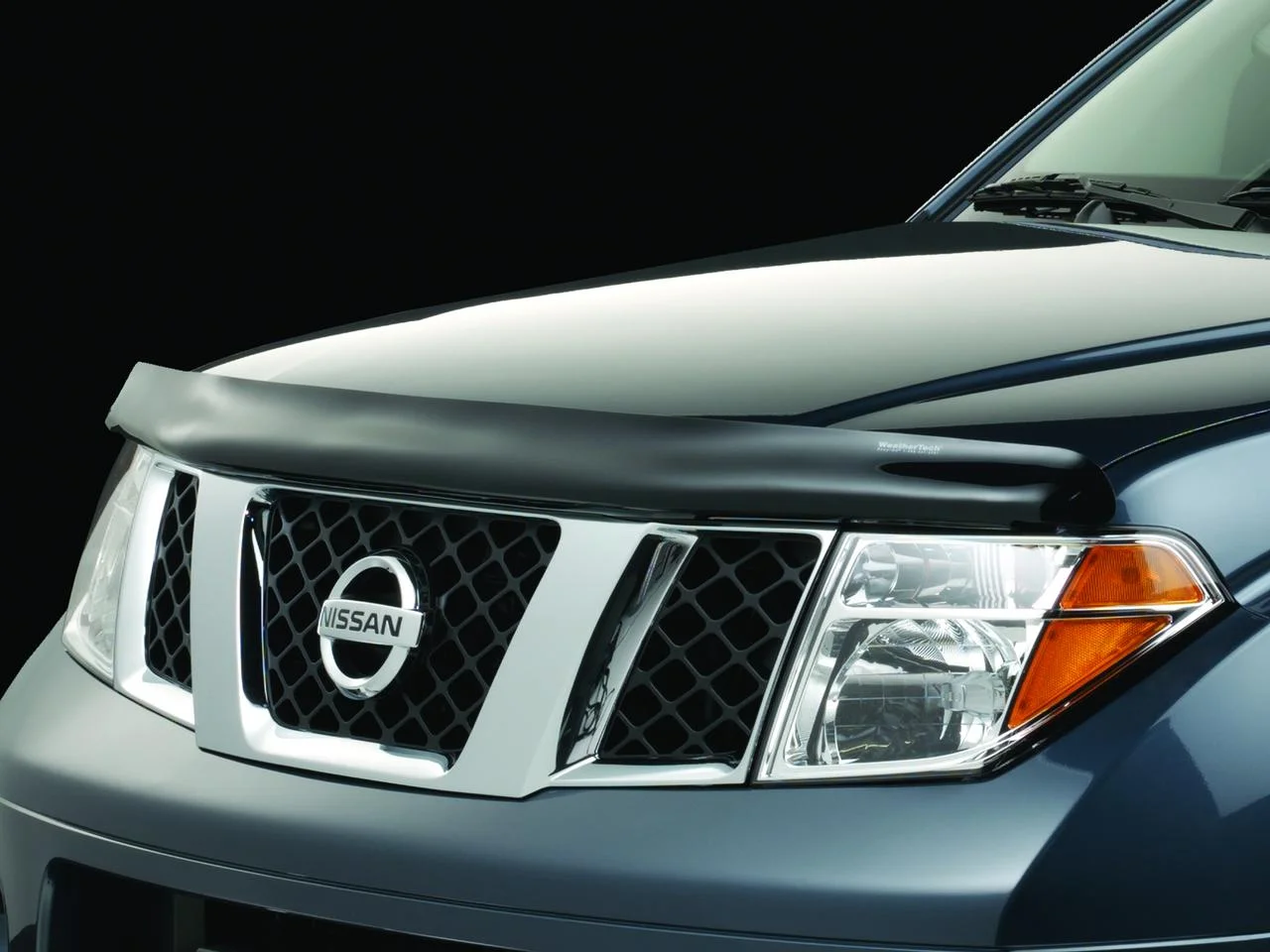 WeatherTech Stone and Bug Deflector Custom Fit Hood Deflector compatible with Nissan Frontier, Pathfinder