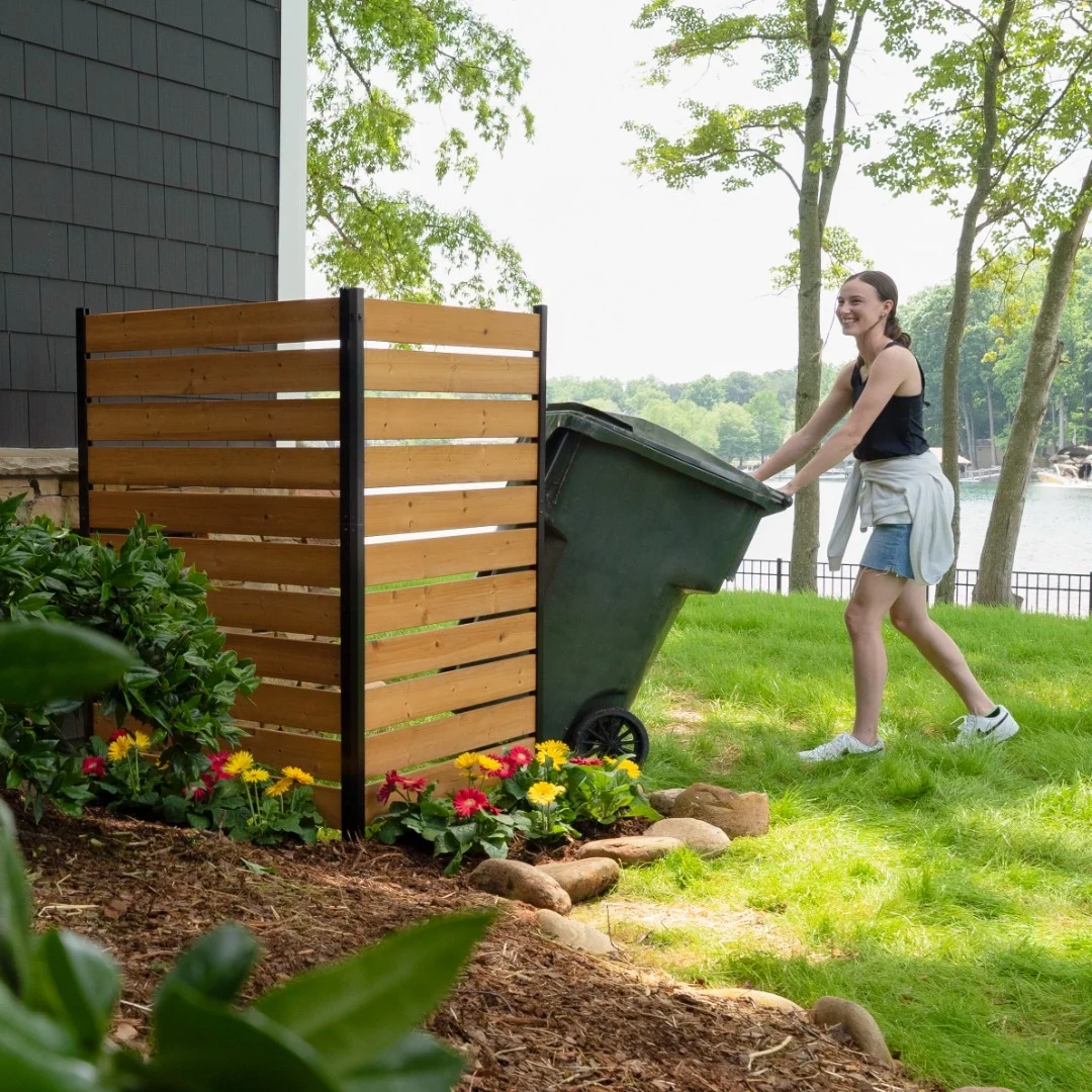 Enclo Privacy Screens EC18022 5ft H x 3.2ft W Concord Wood Outdoor Privacy Fence Screen, Perfect to Hide Trash Cans (1-Panel)