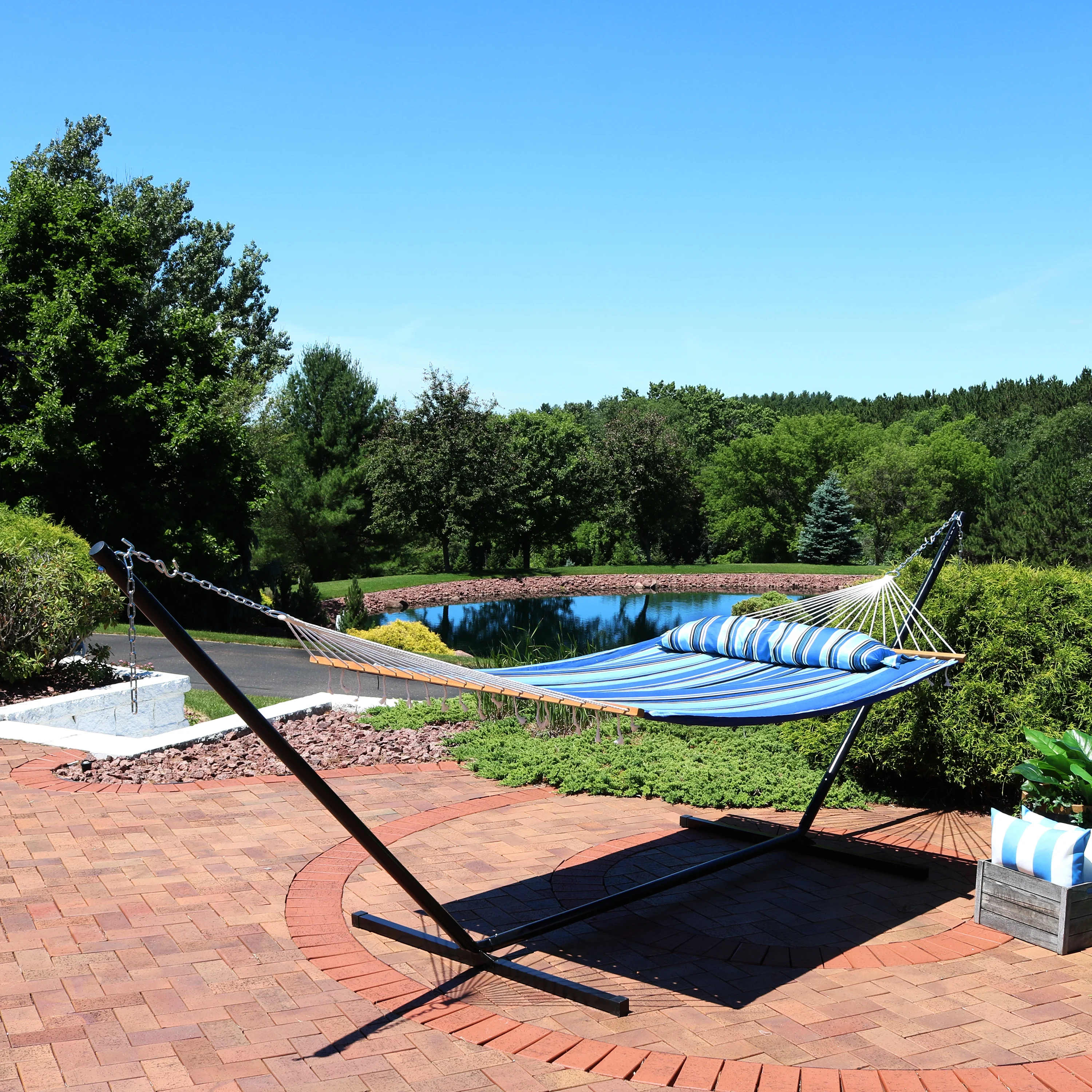 Sunnydaze 2-Person Freestanding Quilted Fabric Hammock with 15' Stand - Misty Beach