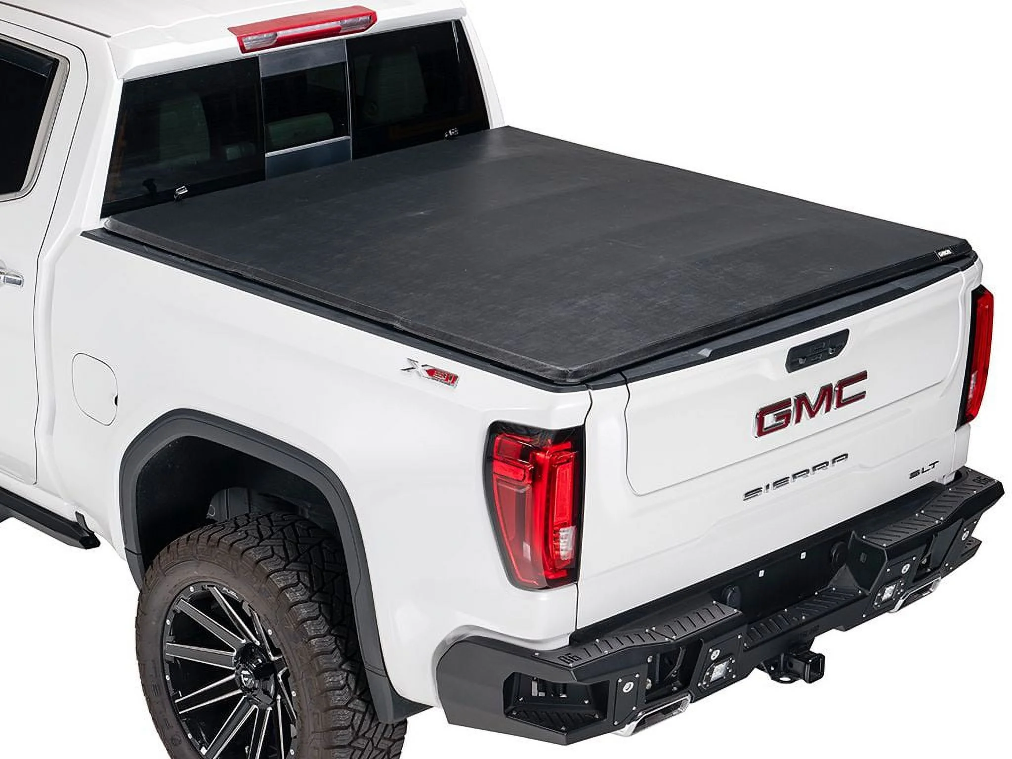 Gator by RealTruck SFX Soft Tri-Fold Tonneau Cover Compatible with Ford F-150 2015-2020 5 1/2 Ft Bed