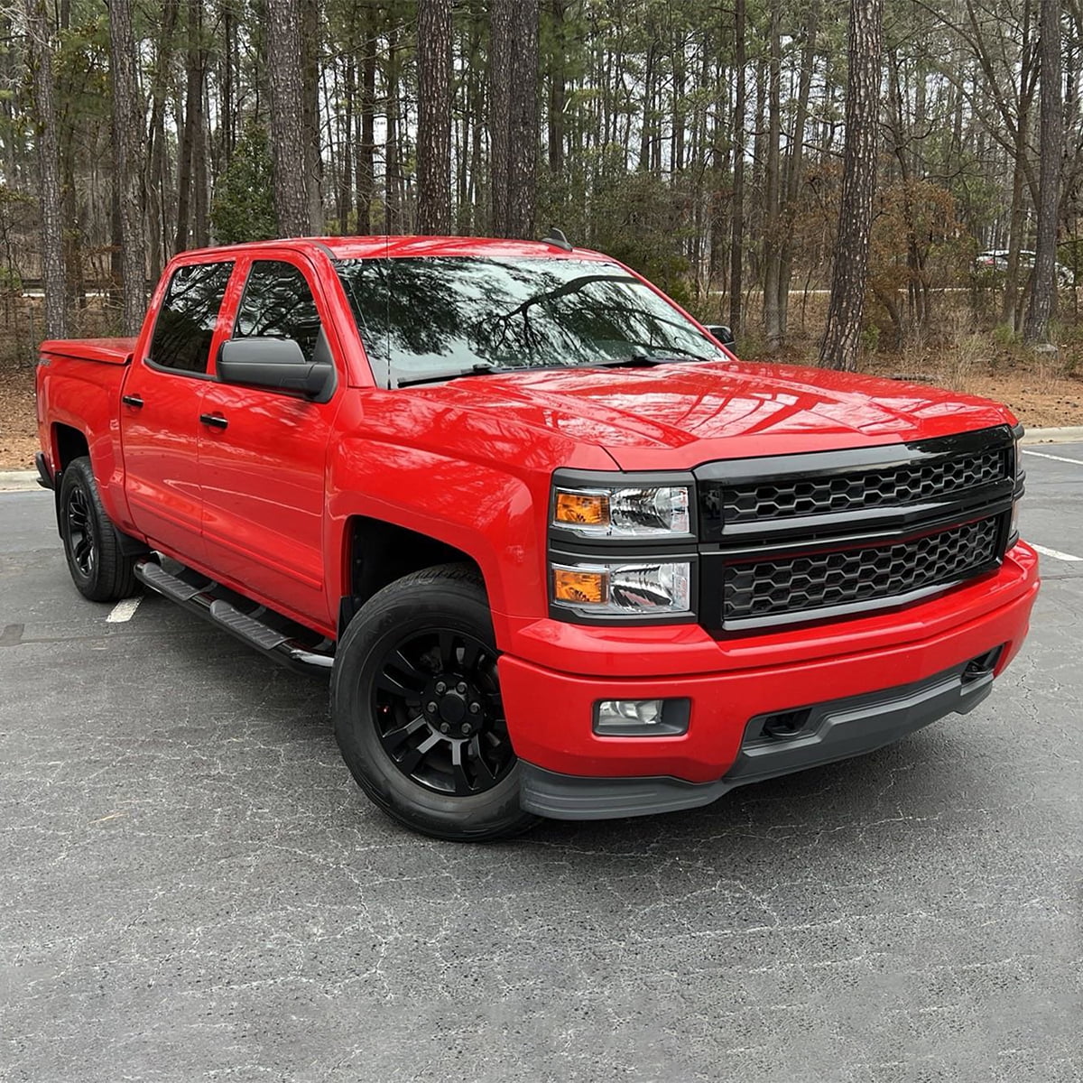 Spec-D Tuning Chrome Headlights with Black Trim Compatible with 2014-2015 Chevy Silverado 1500 Left + Right Pair Head Lights Lamp Assembly