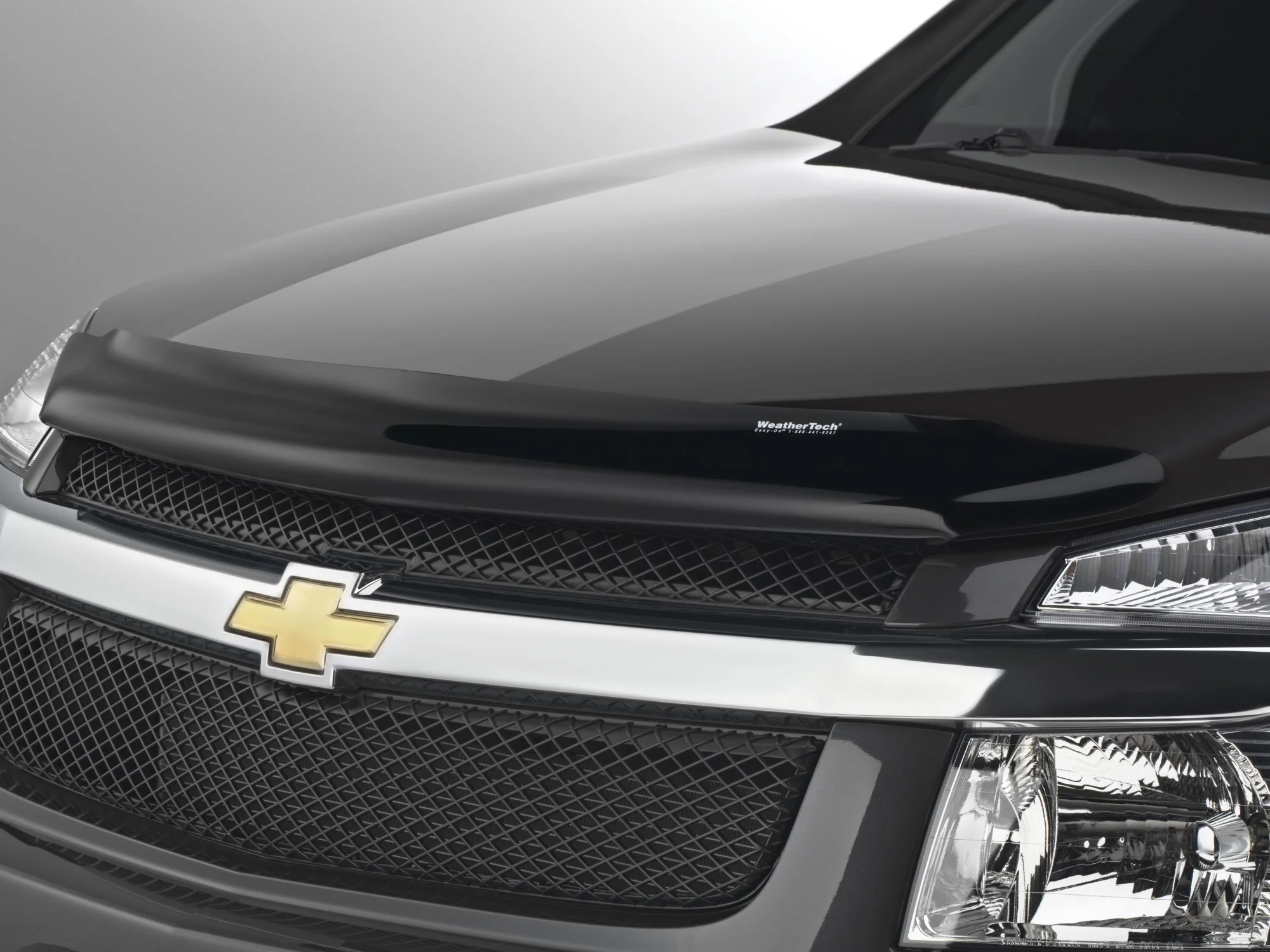 WeatherTech Stone and Bug Deflector Custom Fit Hood Deflector compatible with 2005-2009 Chevrolet Equinox
