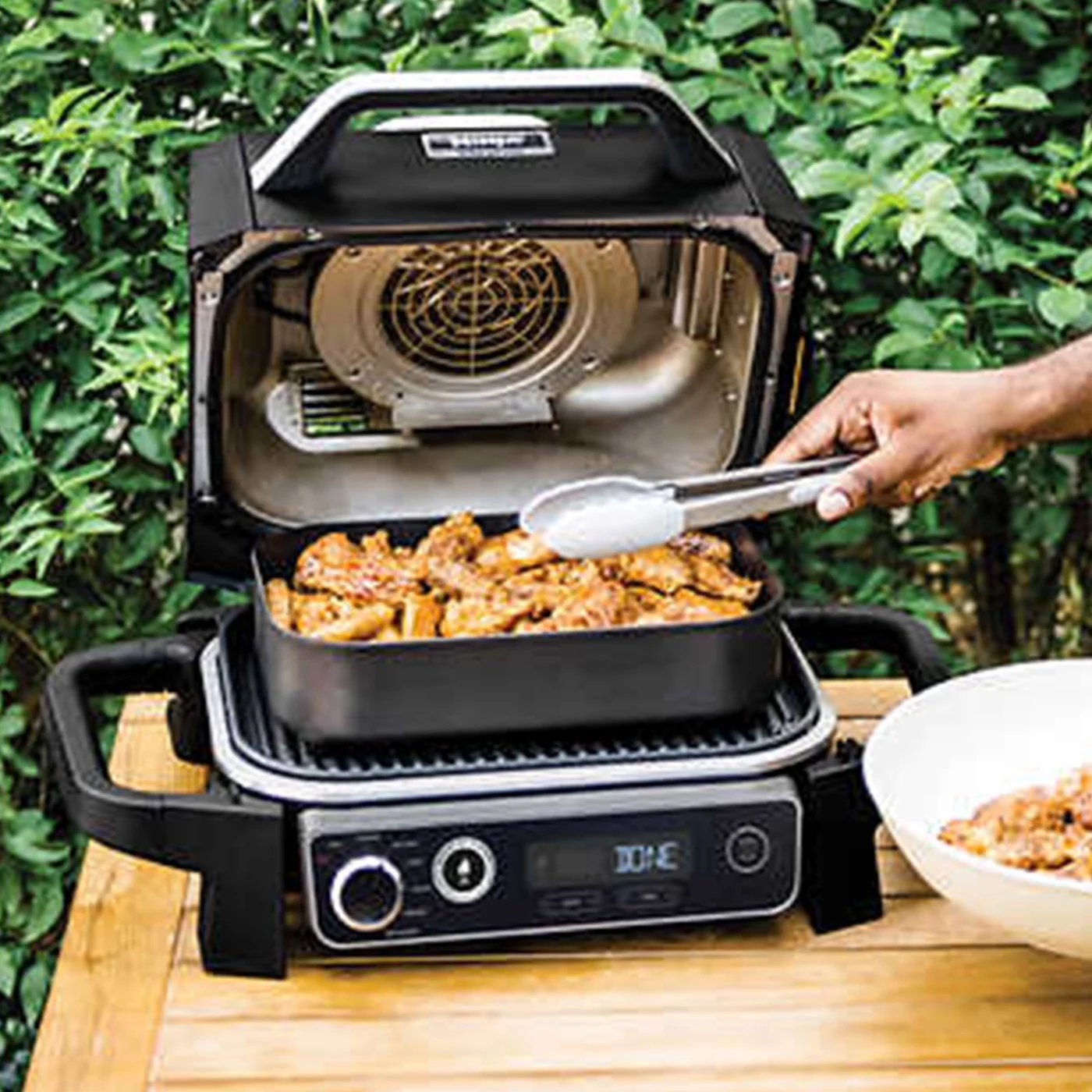 Restored Ninja OG701 Woodfire Outdoor Grill & Smoker 7 in 1 Master Grill BBQ Smoker and Air Fryer with Woodfire Technology Refurbished