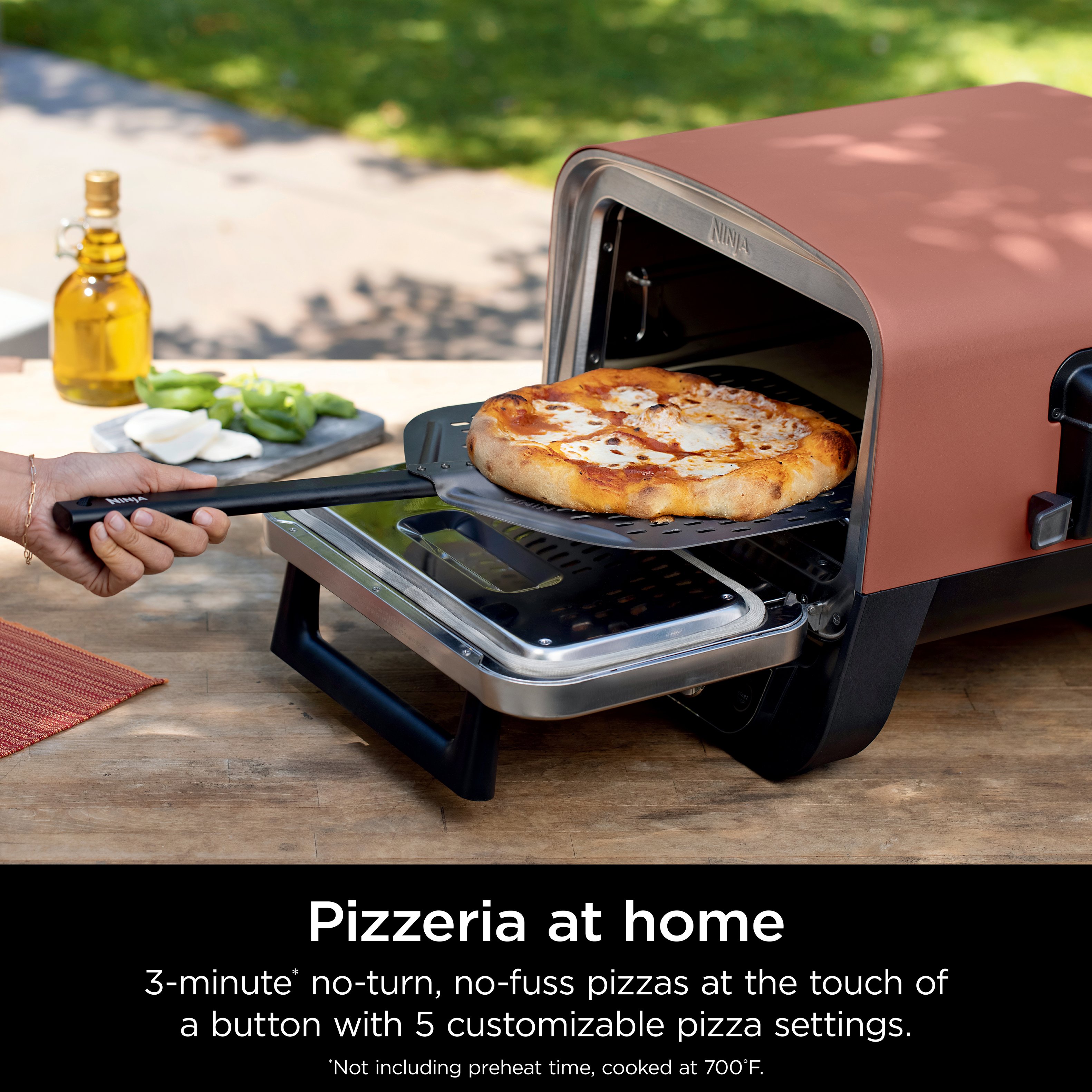 Ninja - Woodfire Pizza Oven, 8-in-1 Outdoor Oven, 5 Pizza Settings, 700°F, Smoker, Woodfire Technology, Electric - Terracotta Red