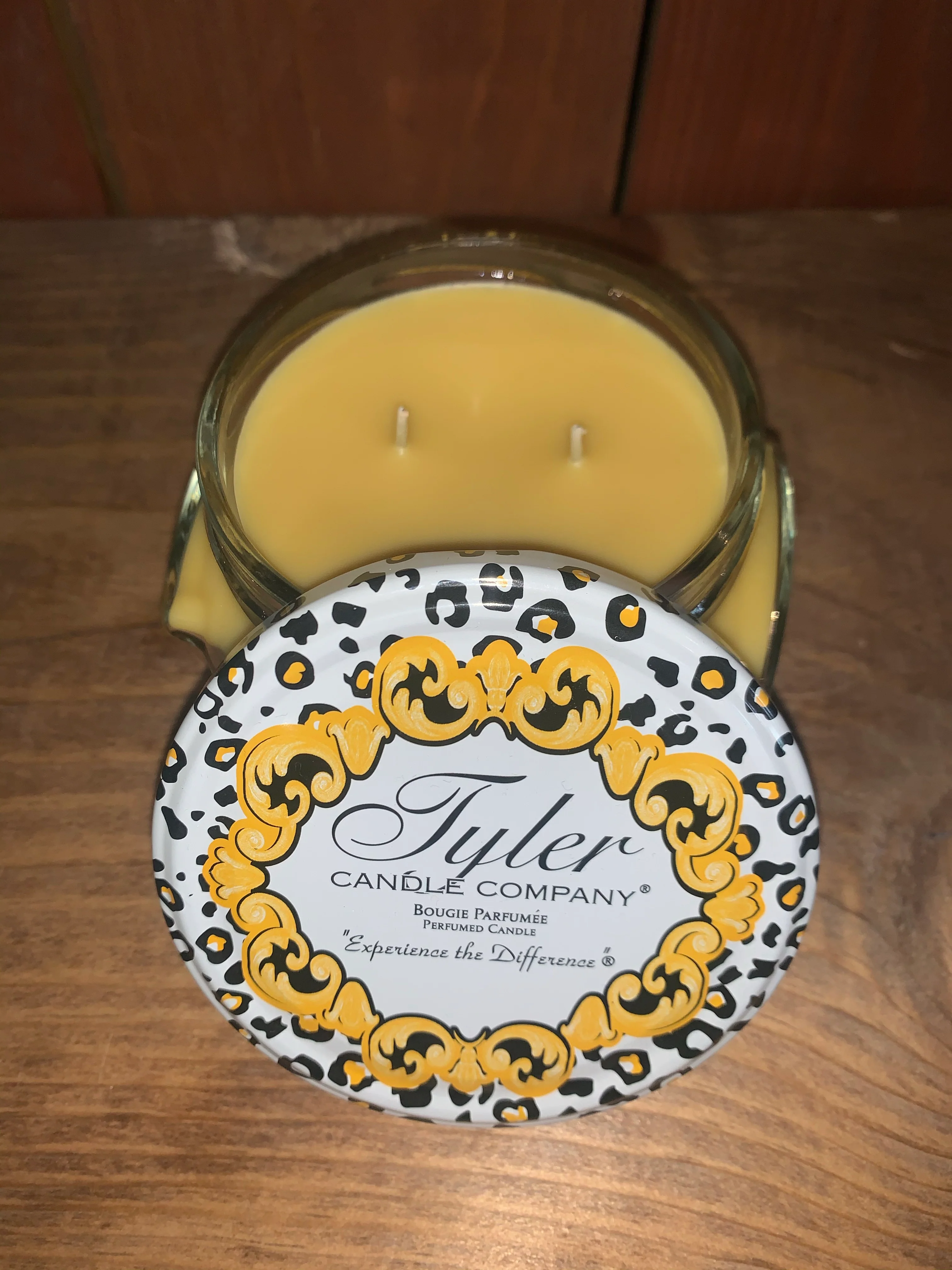TYLER-ICON 11 OZ CANDLE