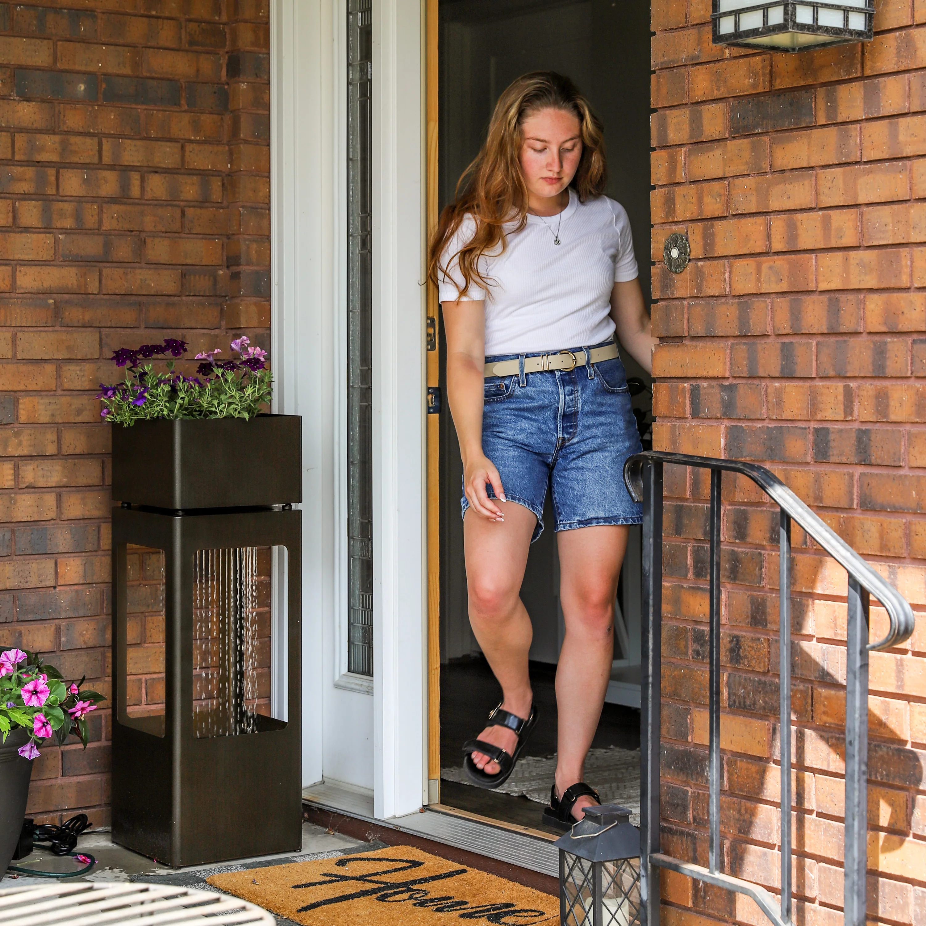 Sunnydaze Serene Showers Outdoor Water Fountain with Lights - 36