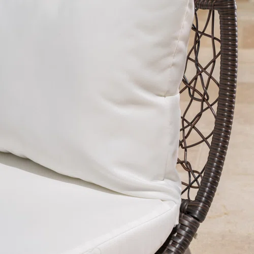 Lavina 91.25'' Wicker Outdoor Patio Daybed