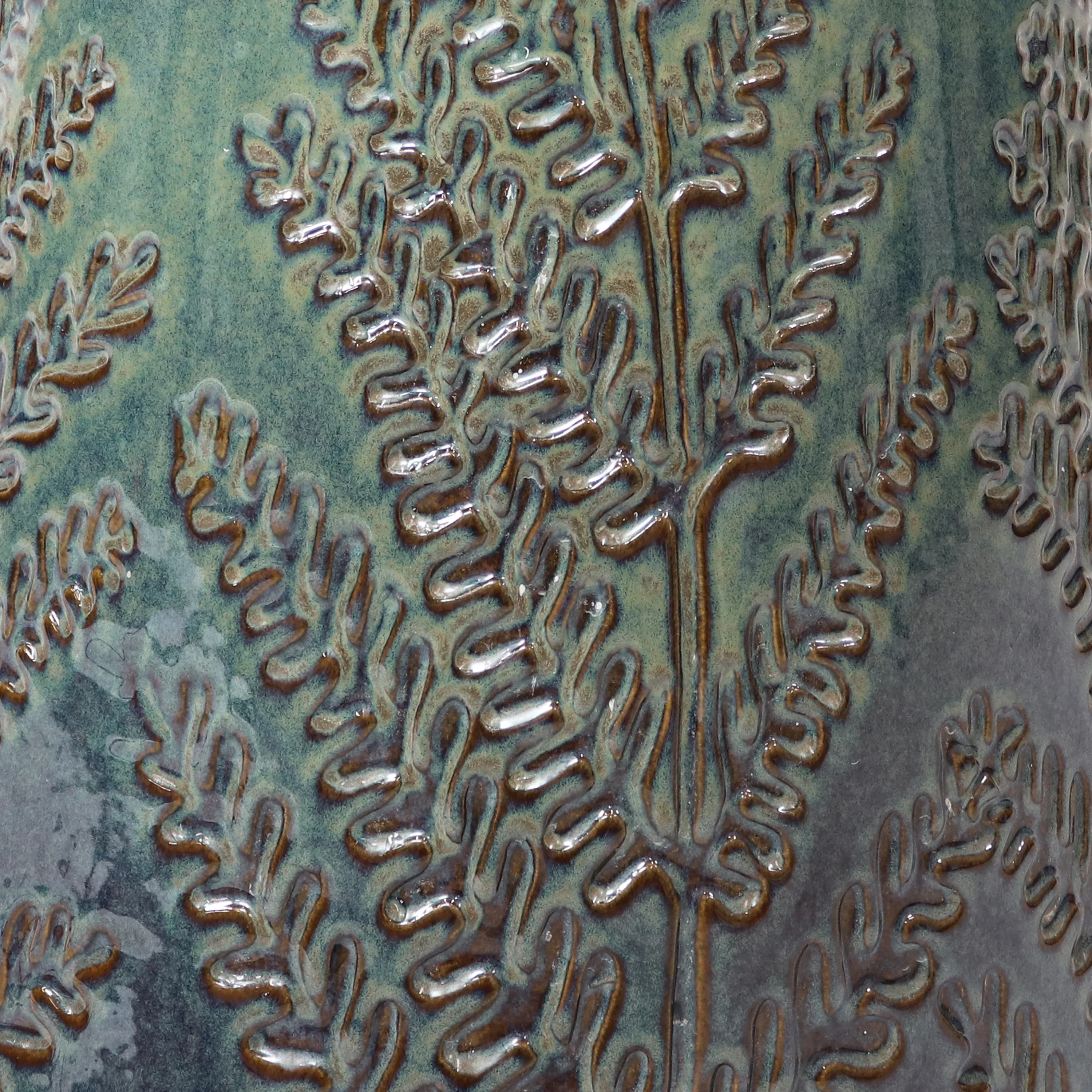 Sunnydaze Gathering Birds Ceramic Outdoor Fountain with LED Lights - 28.25