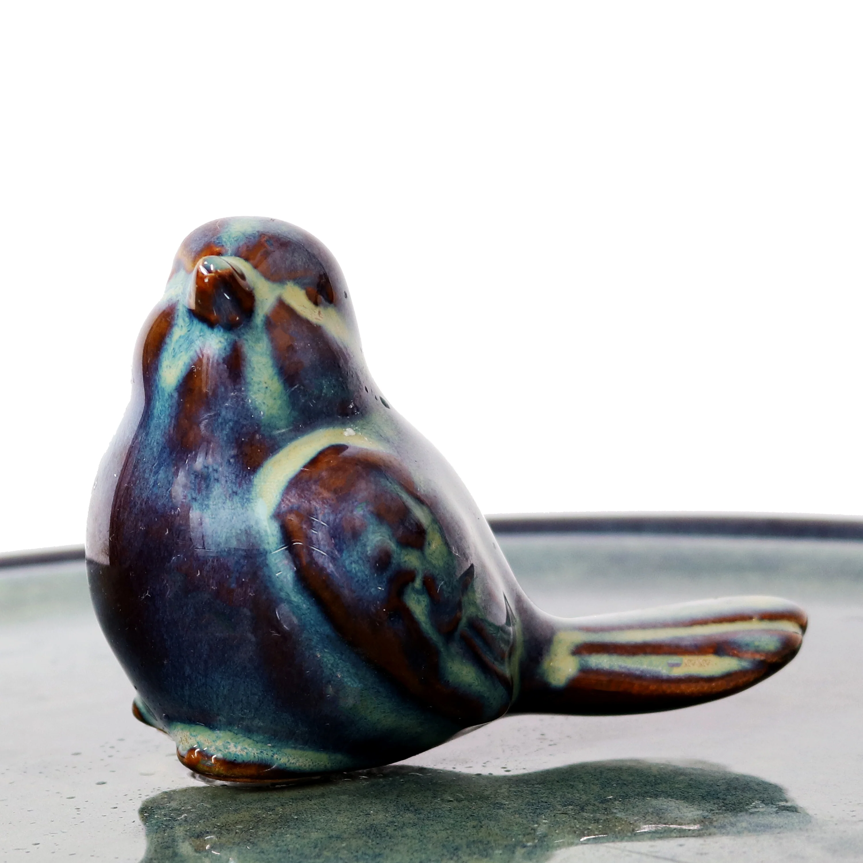 Sunnydaze Gathering Birds Ceramic Outdoor Fountain with LED Lights - 28.25