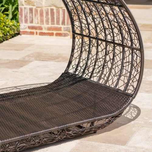 Lavina 91.25'' Wicker Outdoor Patio Daybed