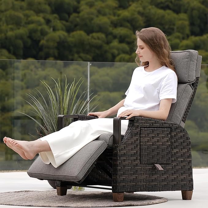 Outdoor Waterproof Recliner (with Flip Table and Cushion)
