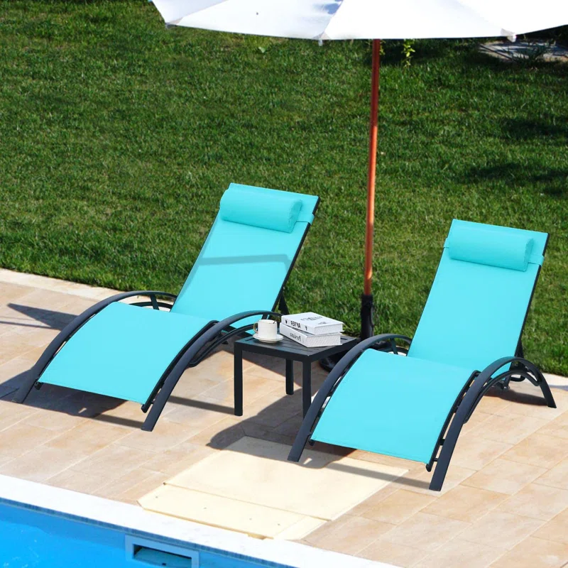 3 pcs Poolchairs Patio Chaise Lounge Set with Headrest, 5-Level Adjustable Sunbathing Tanning Poolside Recliner Chairs with Side Table for Outdoor Beach