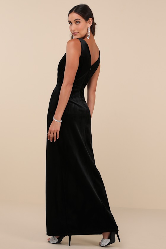 Beautiful Evenings Black Velvet Twist-Front Maxi Dress Dress - EJIACHE