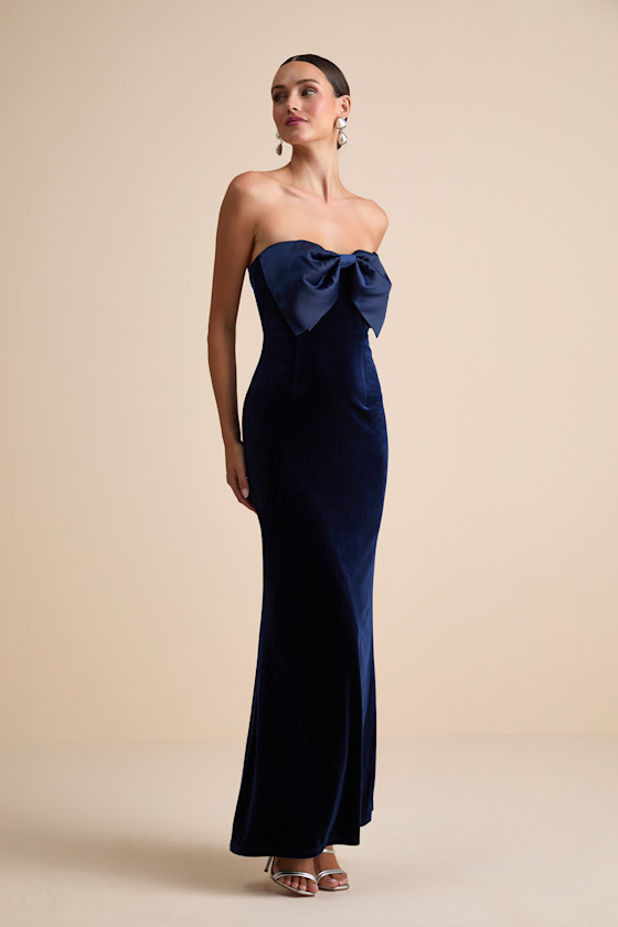 Dramatic Stunner Navy Velvet Bow Strapless Maxi Dress Dress - EJIACHE