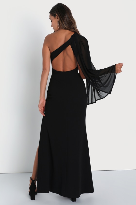 Majestic Attitude Black Cape Sleeve One-Shoulder Maxi Dress Dress - EJIACHE