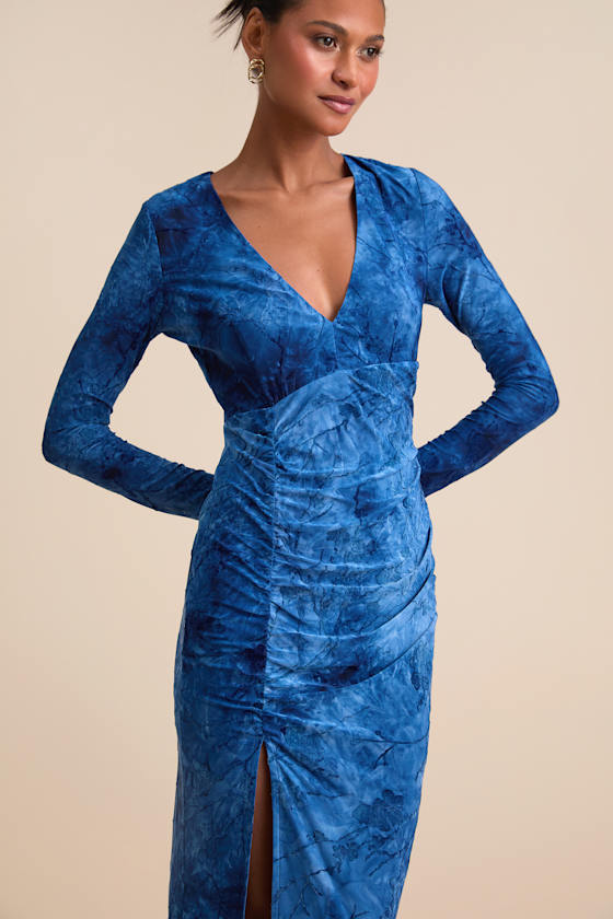 Dynamic Sensation Blue Floral Velvet Burnout Maxi Dress Dress - EJIACHE