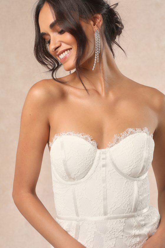 Imani White Lace Bustier Mermaid Maxi Dress Dress - EJIACHE