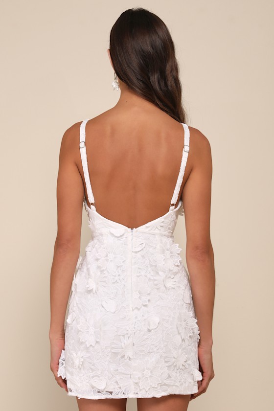Exceedingly Lovely White Applique Floral Backless Mini Dress Dress - EJIACHE