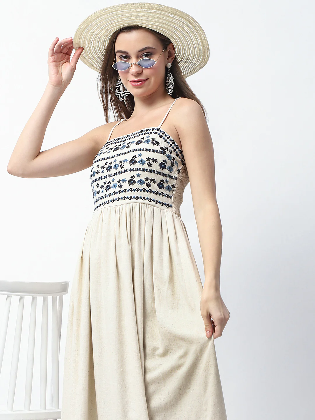 Floral Embroidered Sleeveless Off White Midi Dress - TRVCWOW