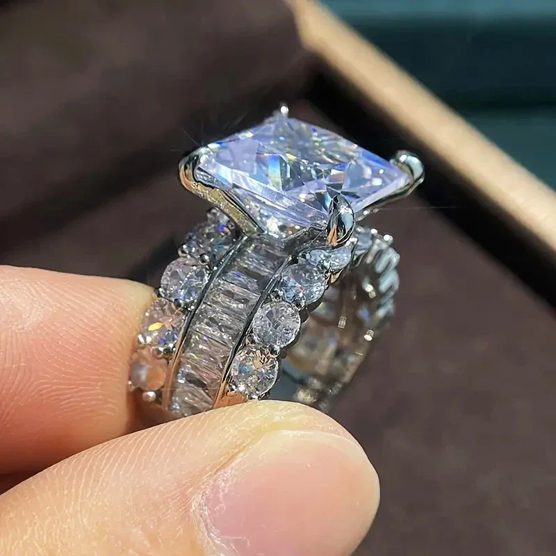 Gorgeous Princess Square Zirconia Ring - TRVCWOW