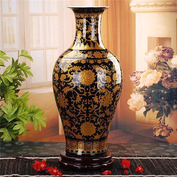 Large Chinese Vase - TRVCWOW