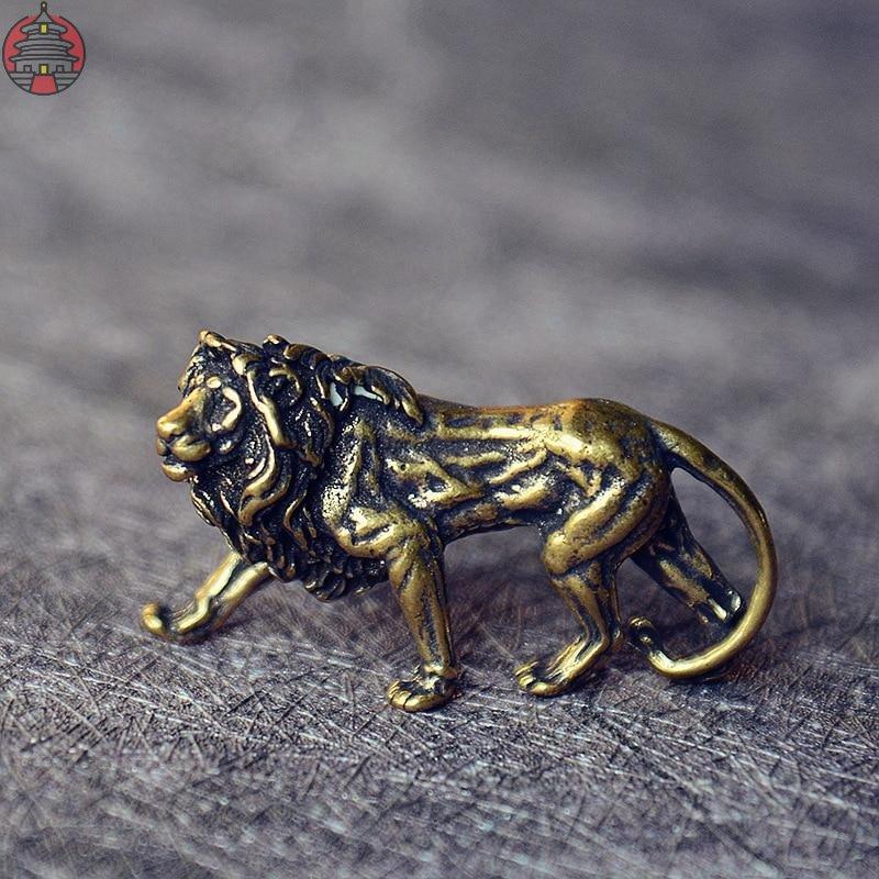 Chinese Lion statue - TRVCWOW