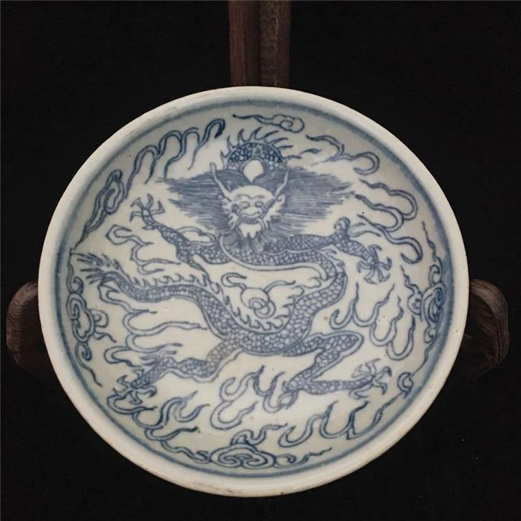 Chinese Pottery With Blue And White Marks - TRVCWOW
