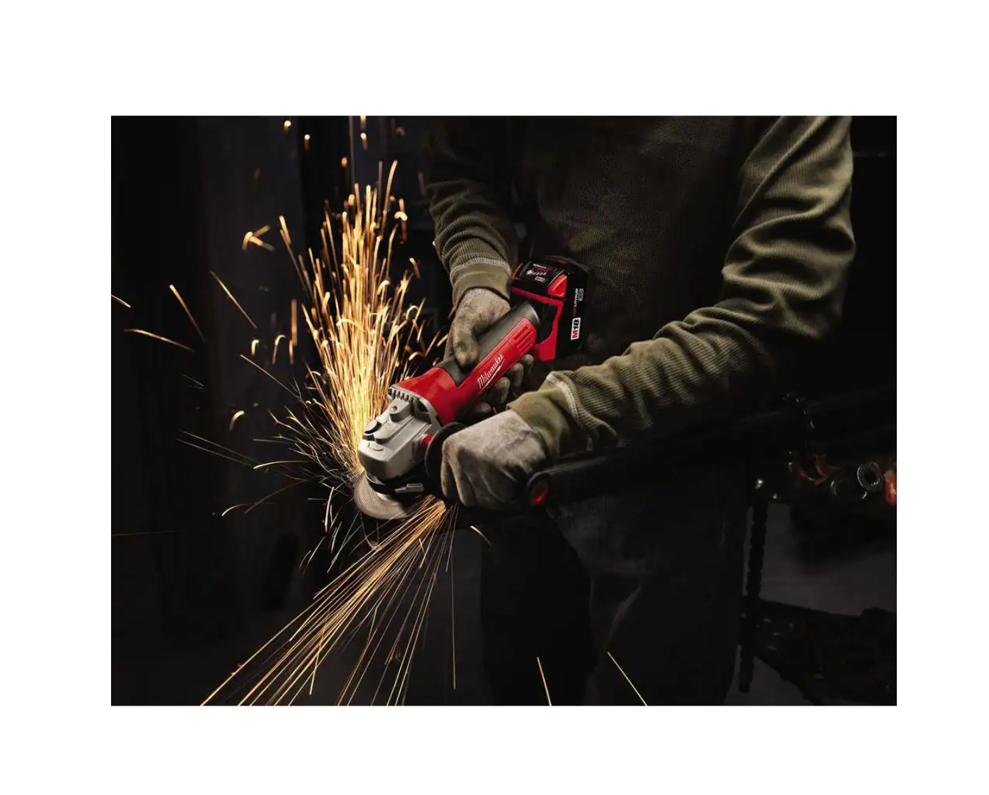 Milwaukee 268020 M18 18V LithiumIon Cordless 412 in. CutOffGrinder ToolOnly - MadeInUSA