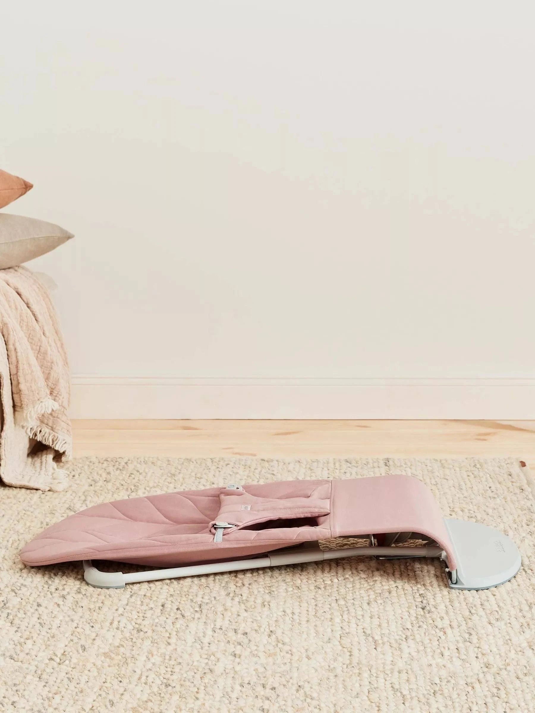 Bouncer Bliss - Dusty Pink / Woven, Petal Quilt / Light Gray - MadeInUSA